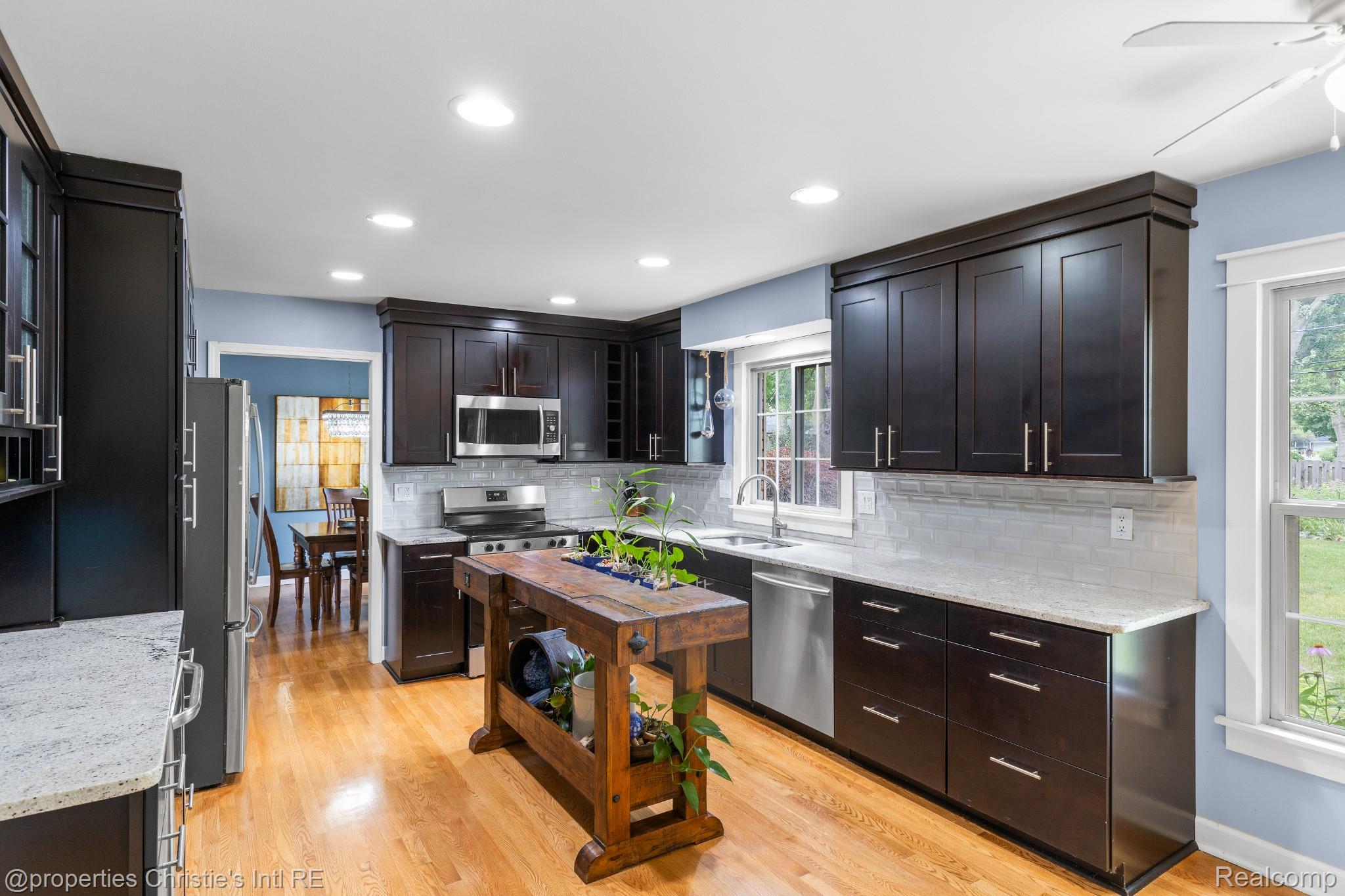 4247 Morningview Drive