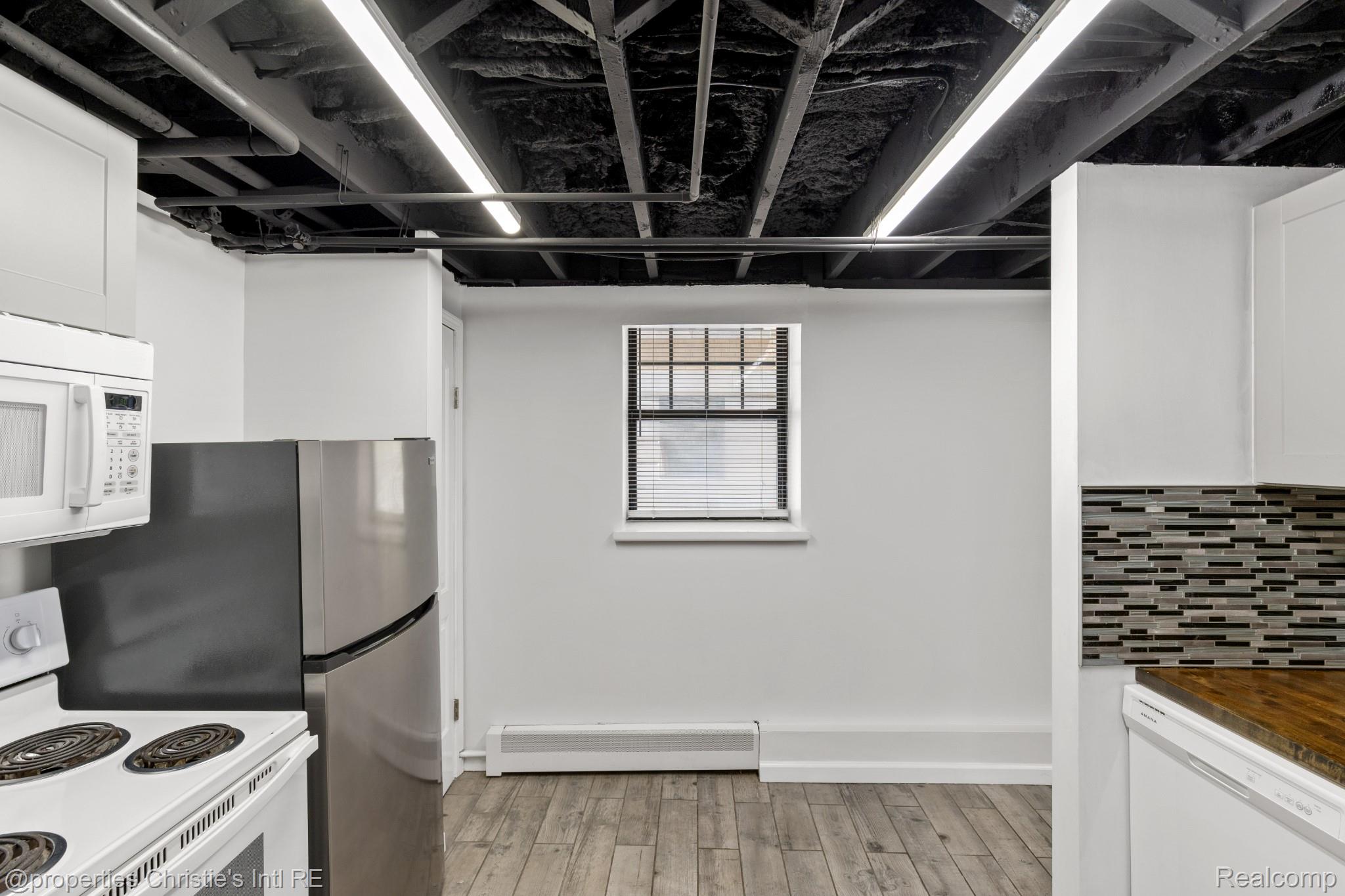 120 Seward Street U2