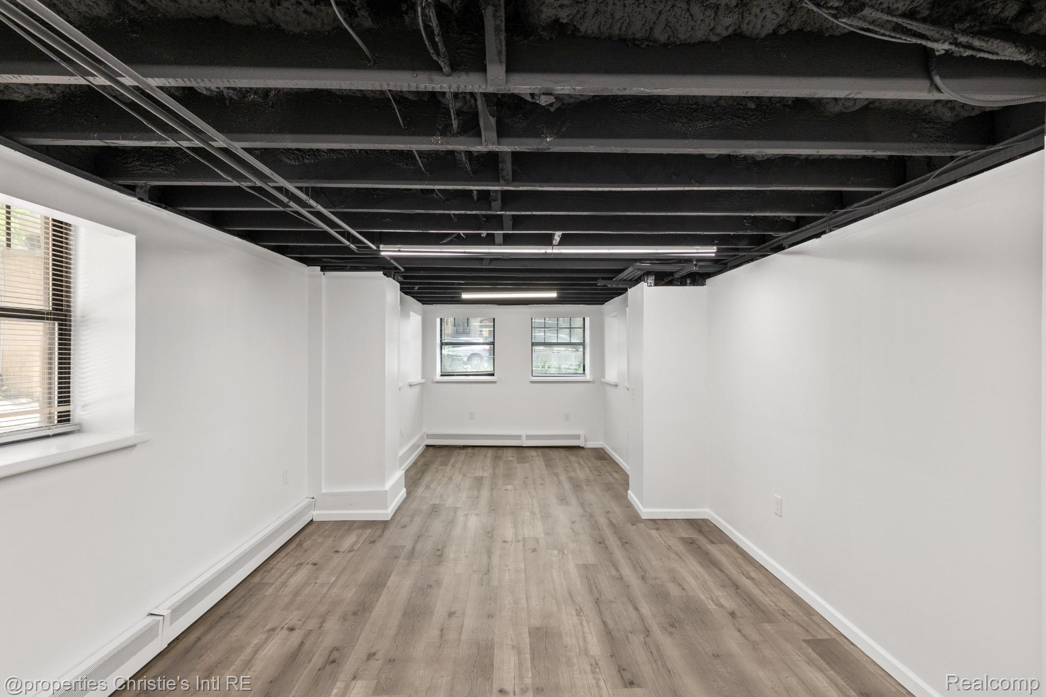 120 Seward Street U2