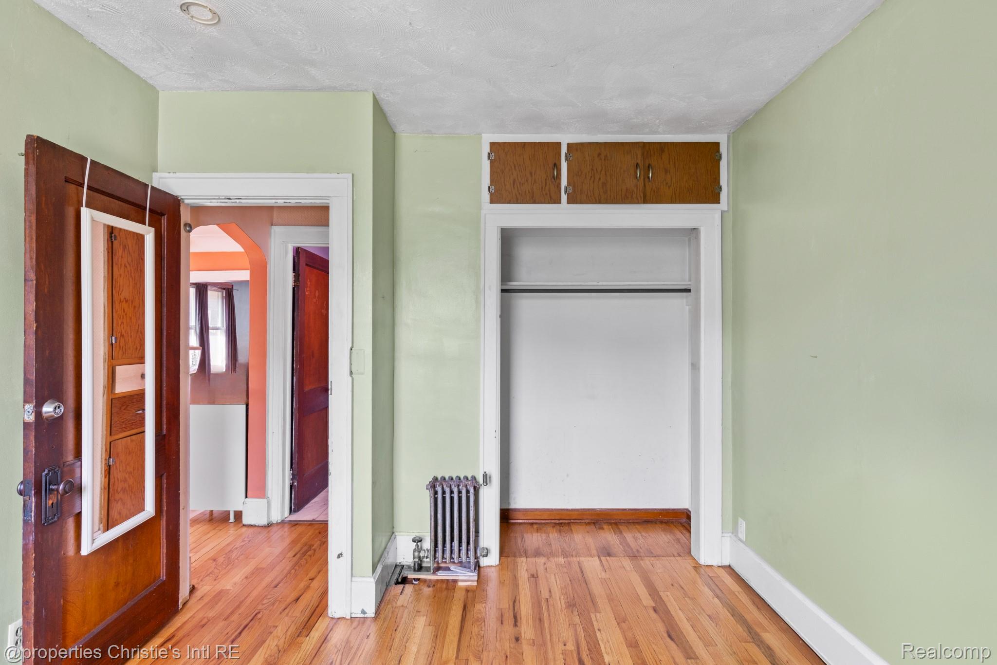 4772 Cecil Street