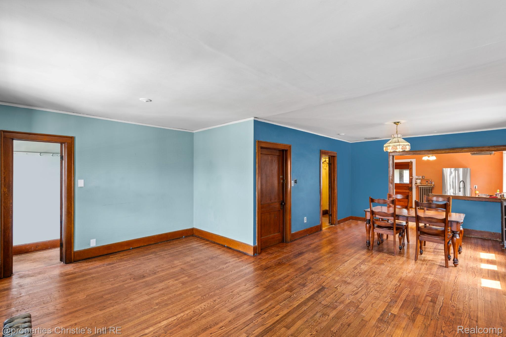 4772 Cecil Street