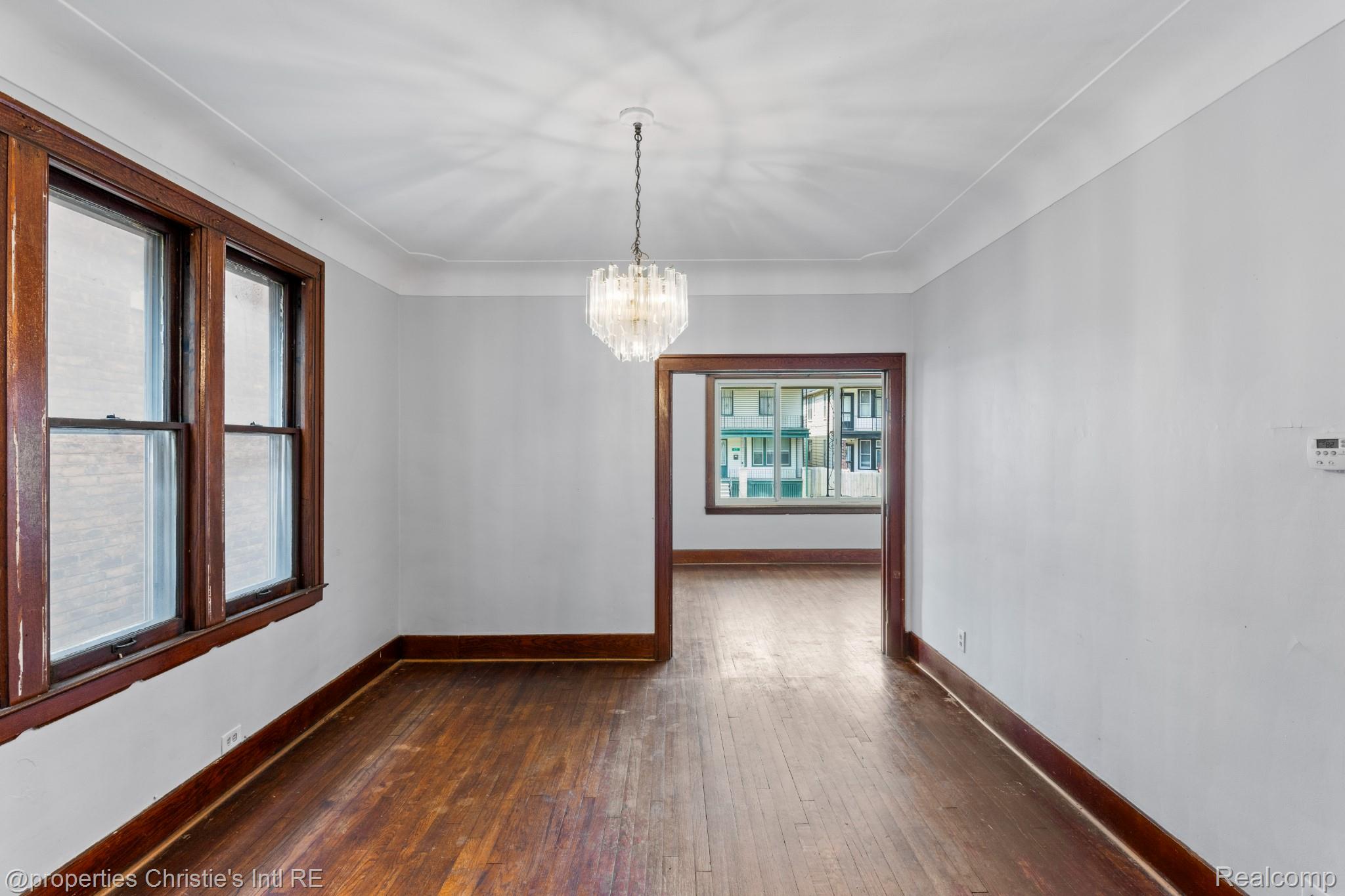 4772 Cecil Street