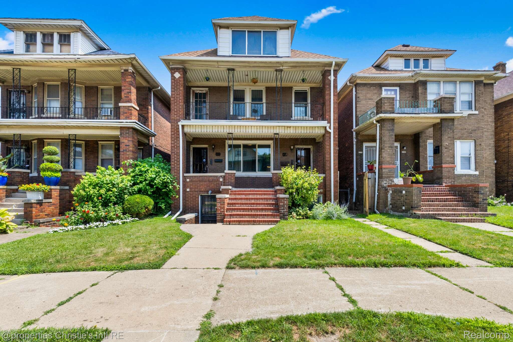 4772 Cecil Street