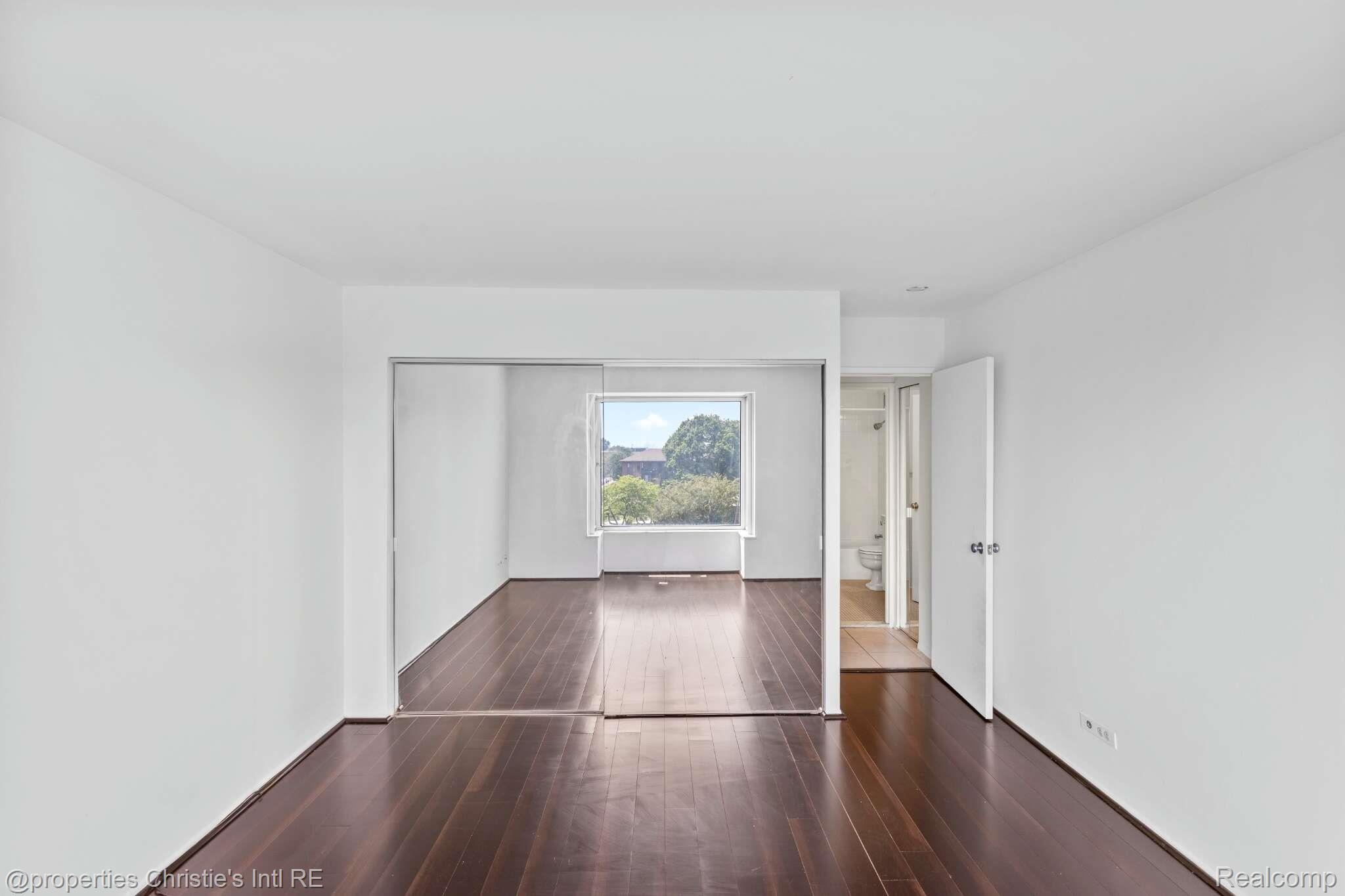 1300 E Lafayette Street 104