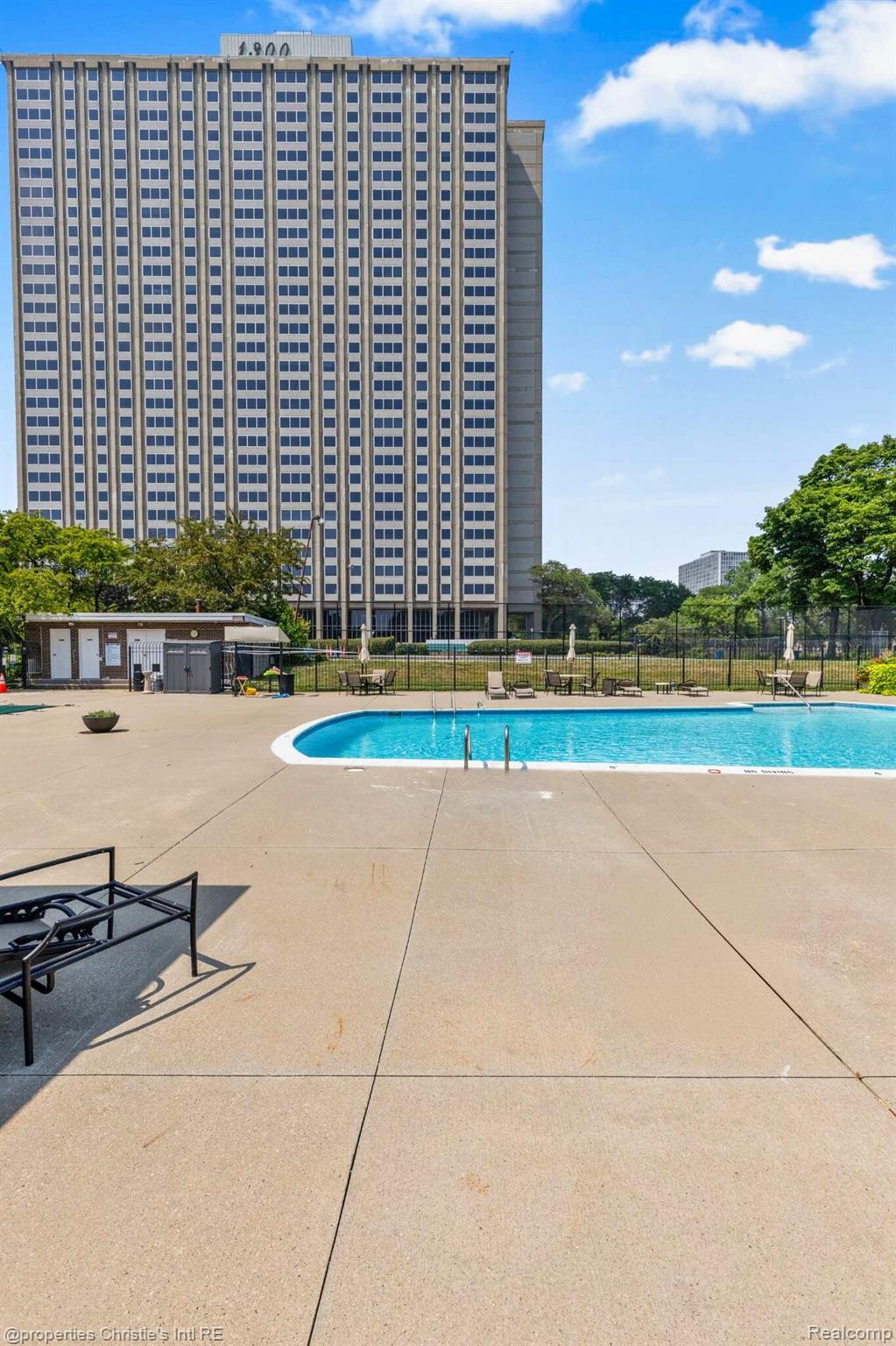 1300 E Lafayette Street 104