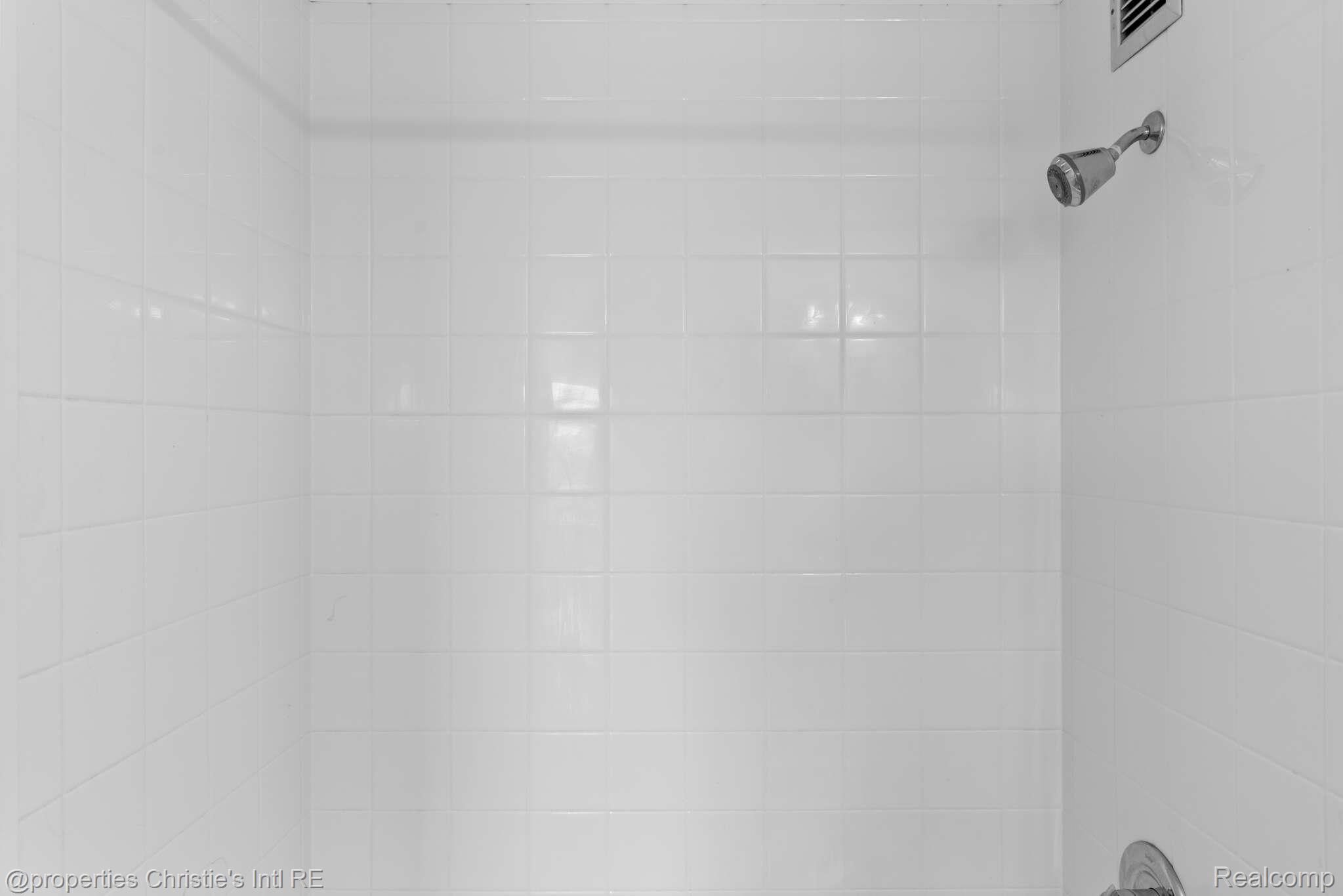 1300 E Lafayette Street 104