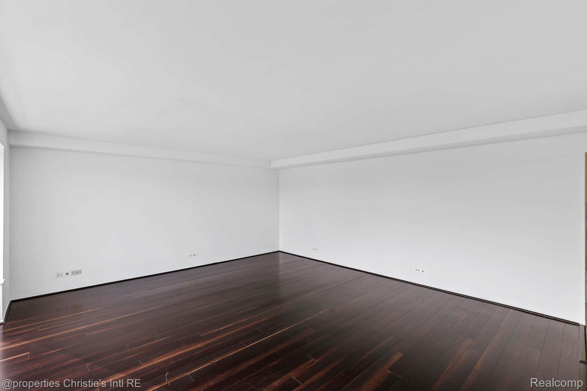 1300 E Lafayette Street 104