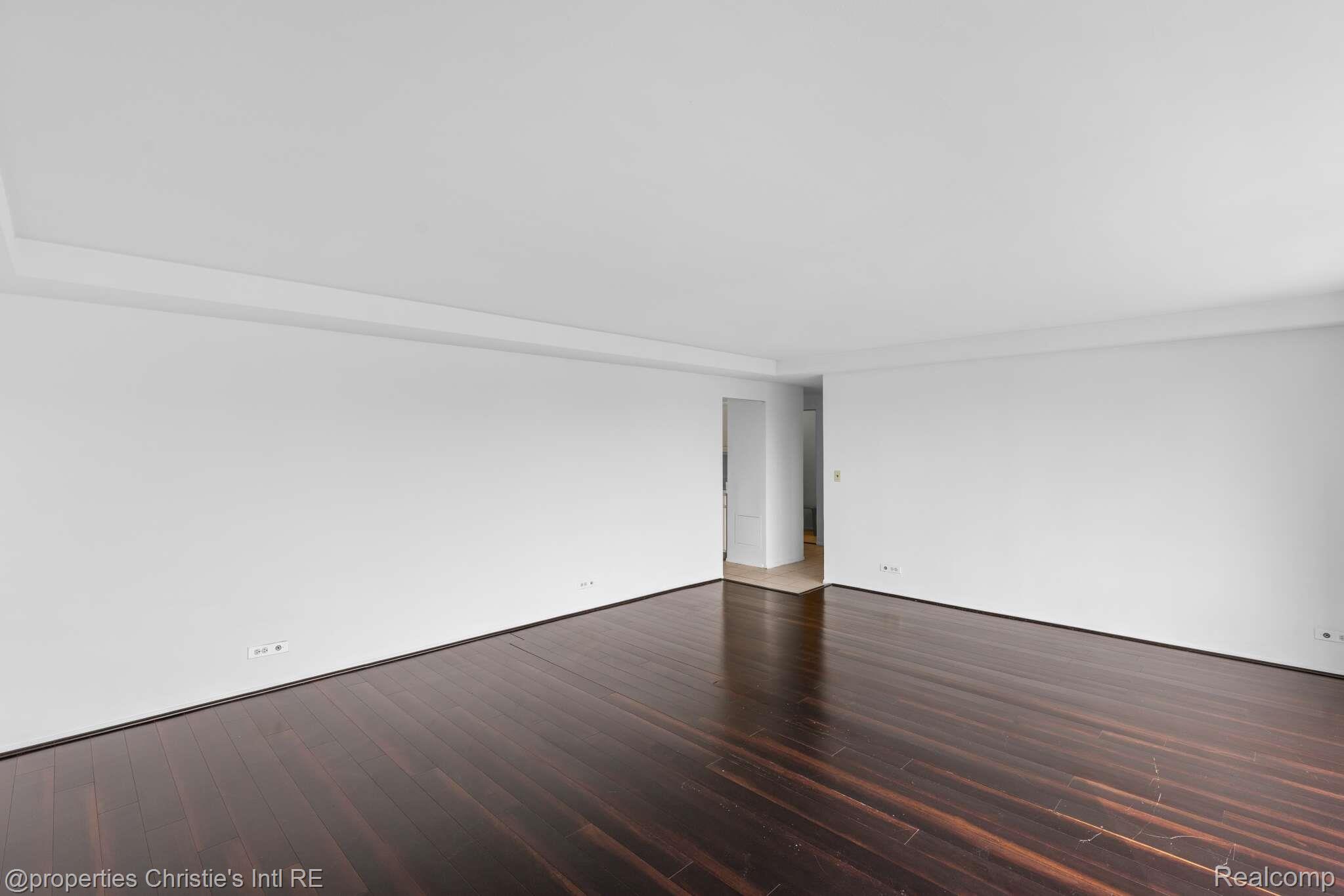 1300 E Lafayette Street 104