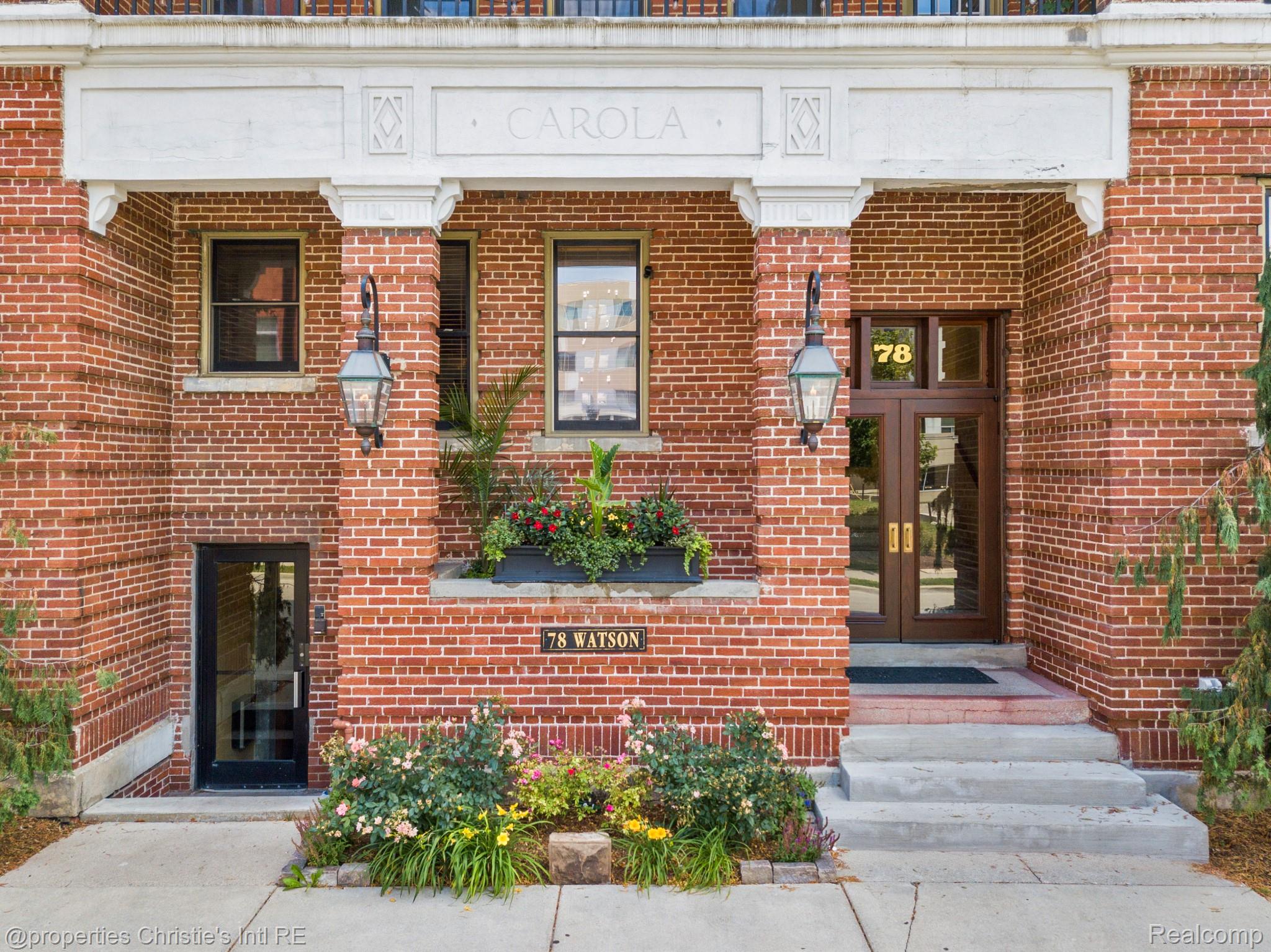 78 Watson Street 8