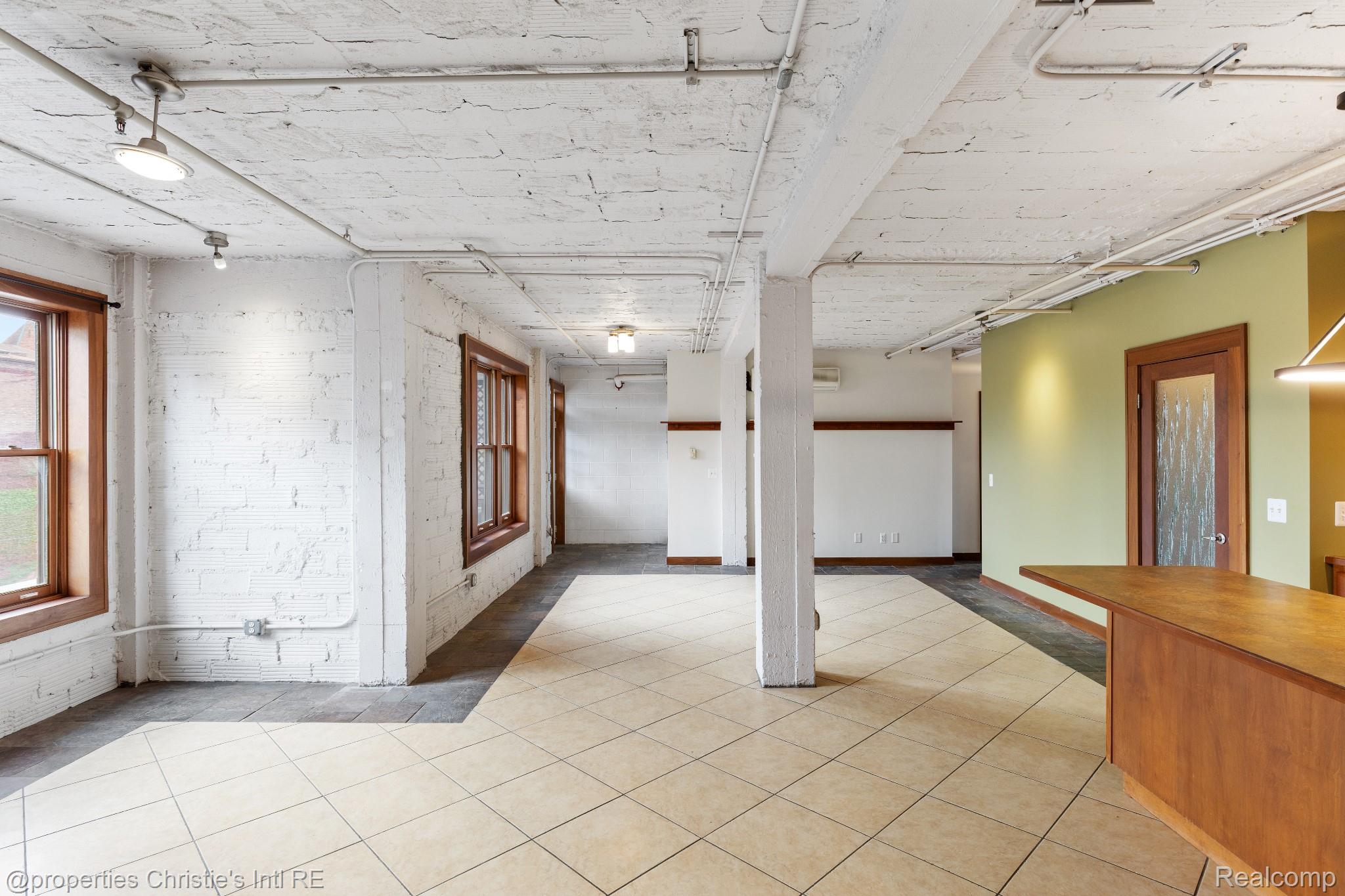 78 Watson Street 8