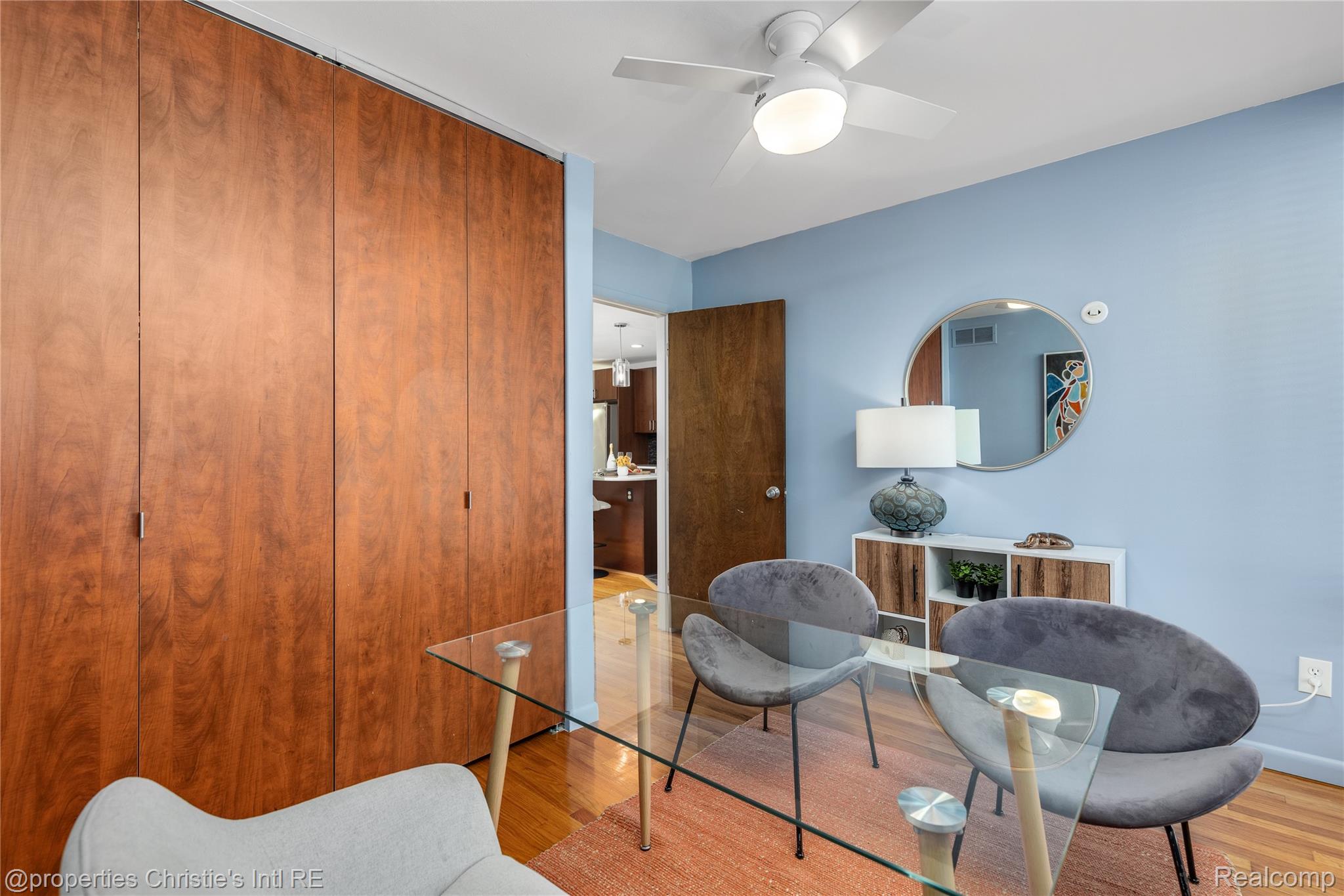 1522 Chateaufort Place