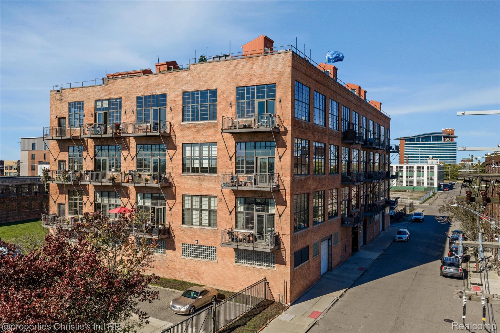 2003 Brooklyn Street 29/403