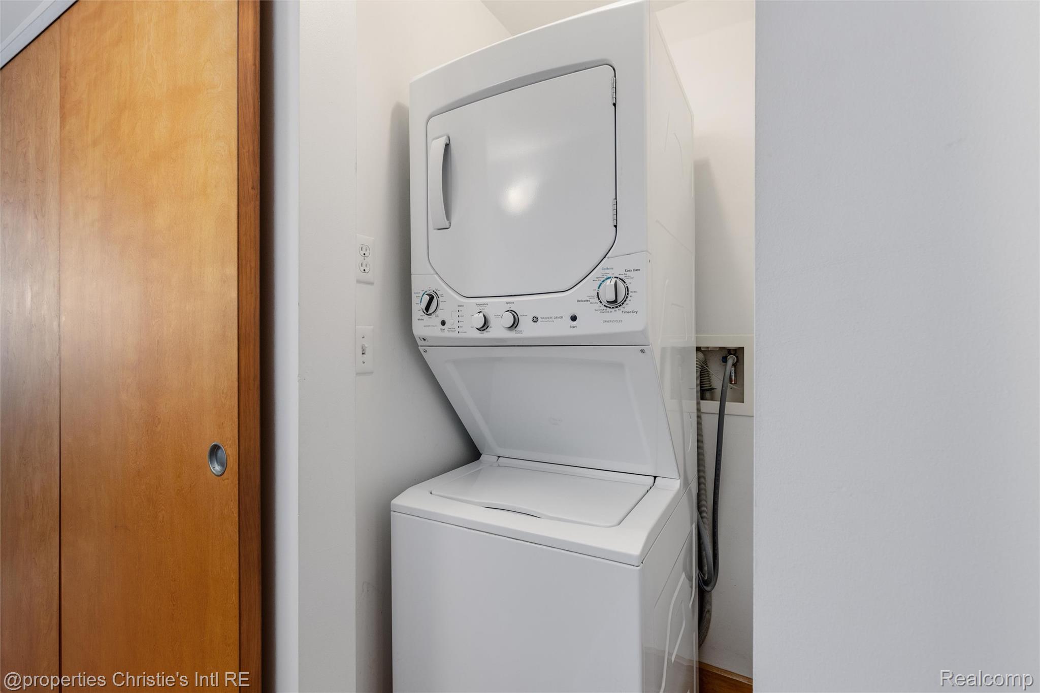 2003 Brooklyn Street 29/403