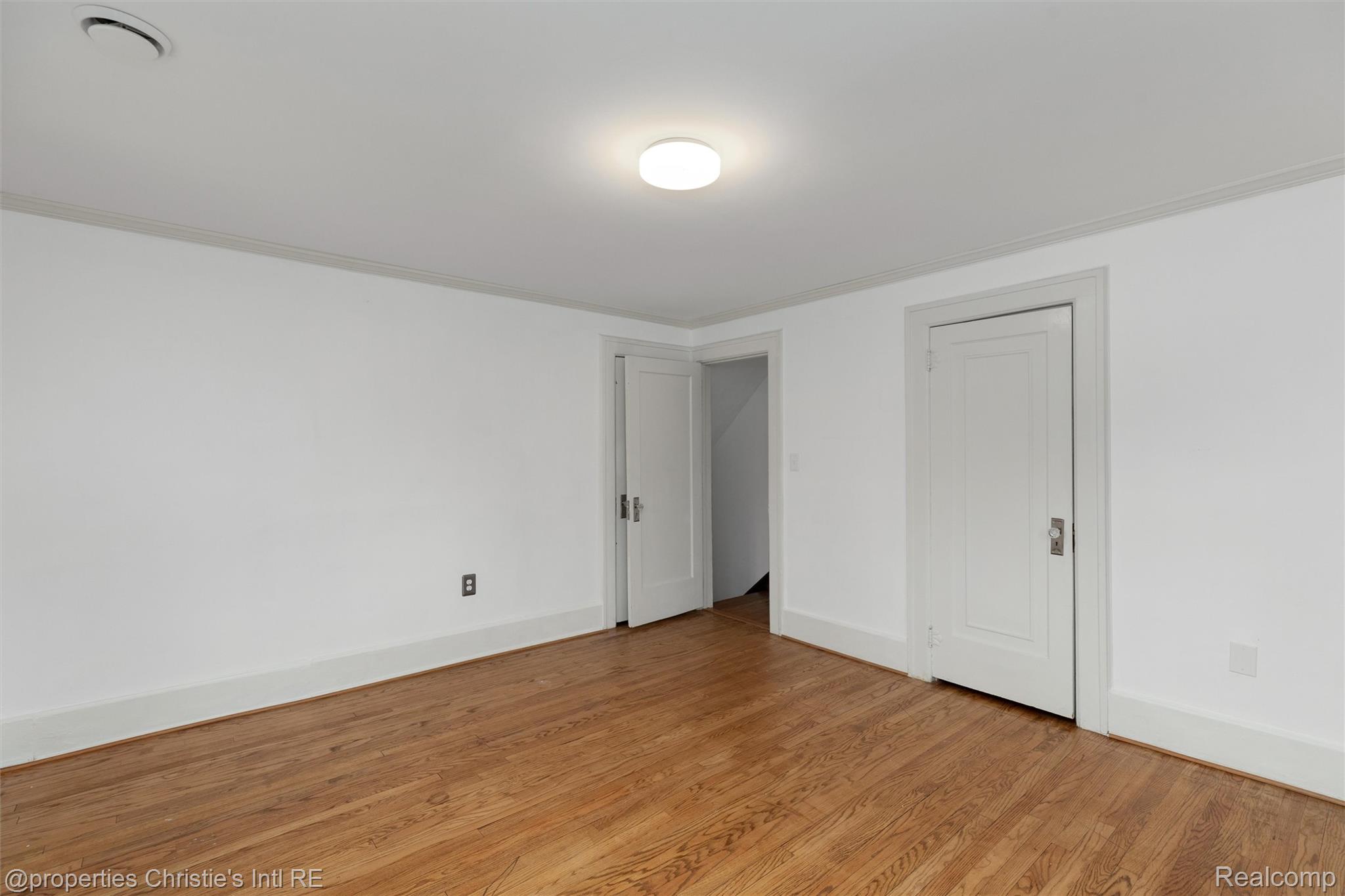 1409 Sunset Boulevard