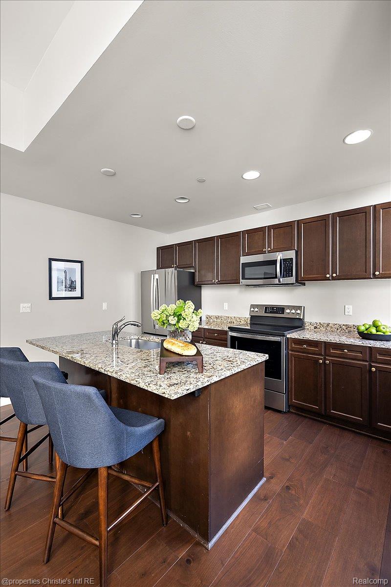 1 Park Avenue 1504