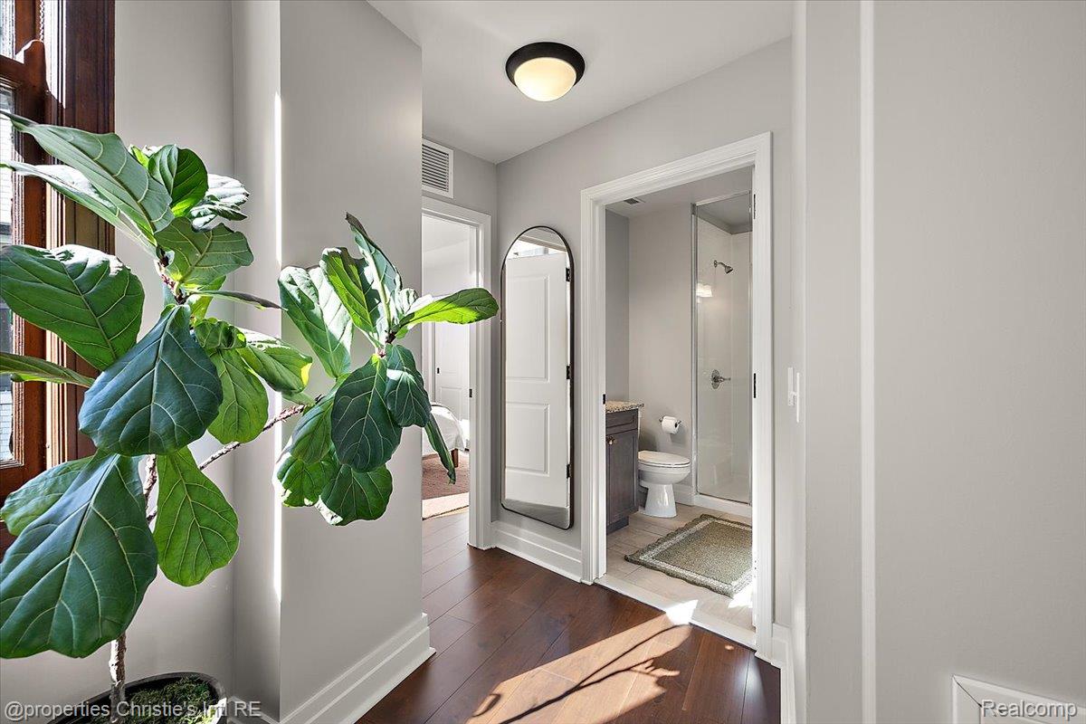 1 Park Avenue 1504