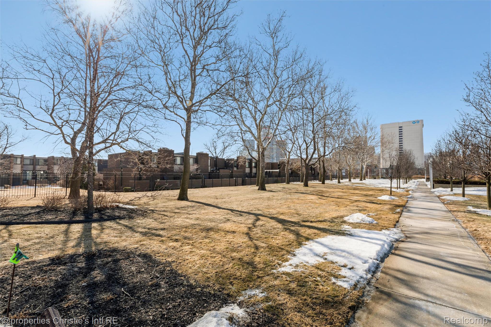 1300 E Lafayette Street 412