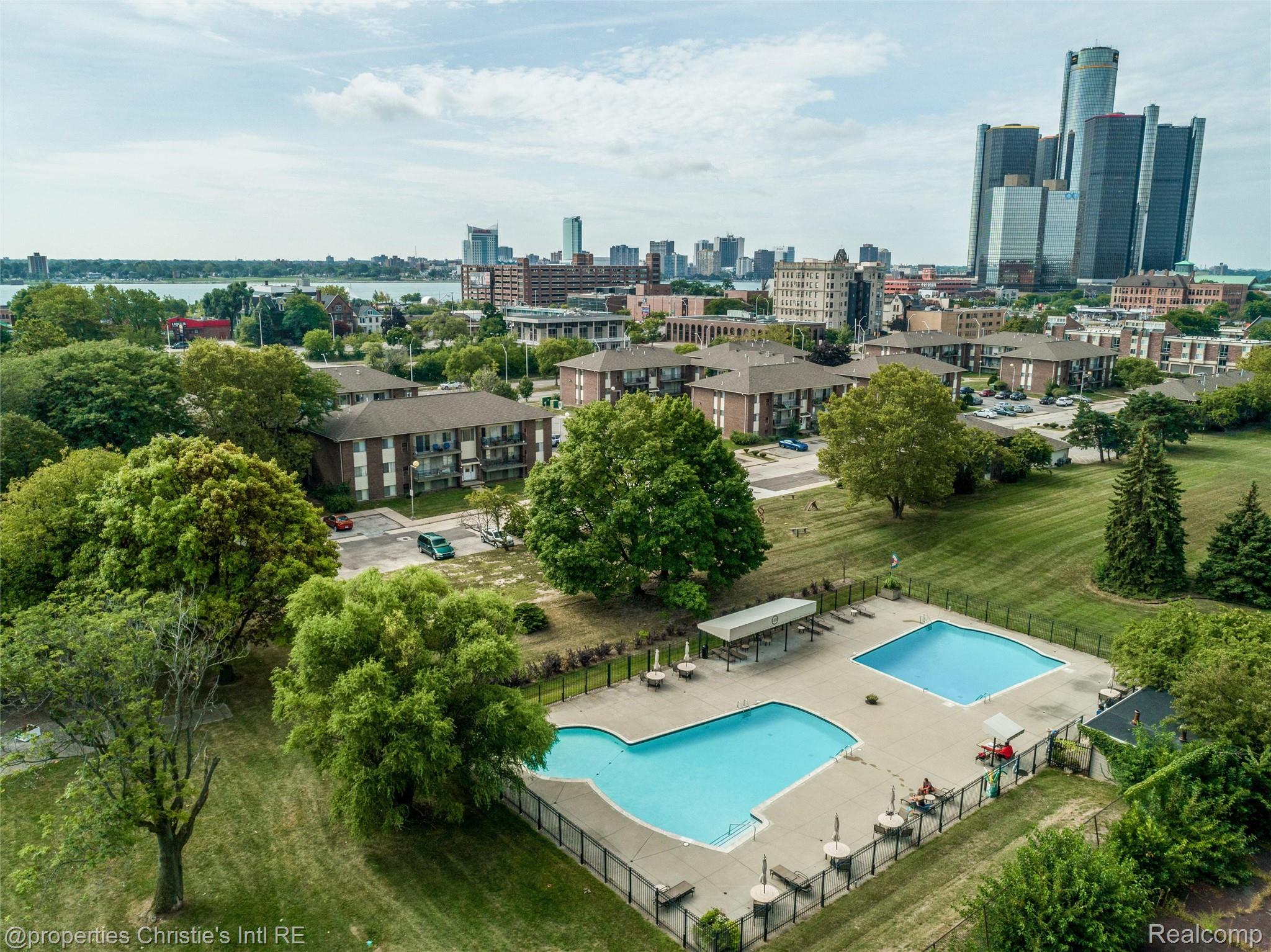 1300 E Lafayette Street 412