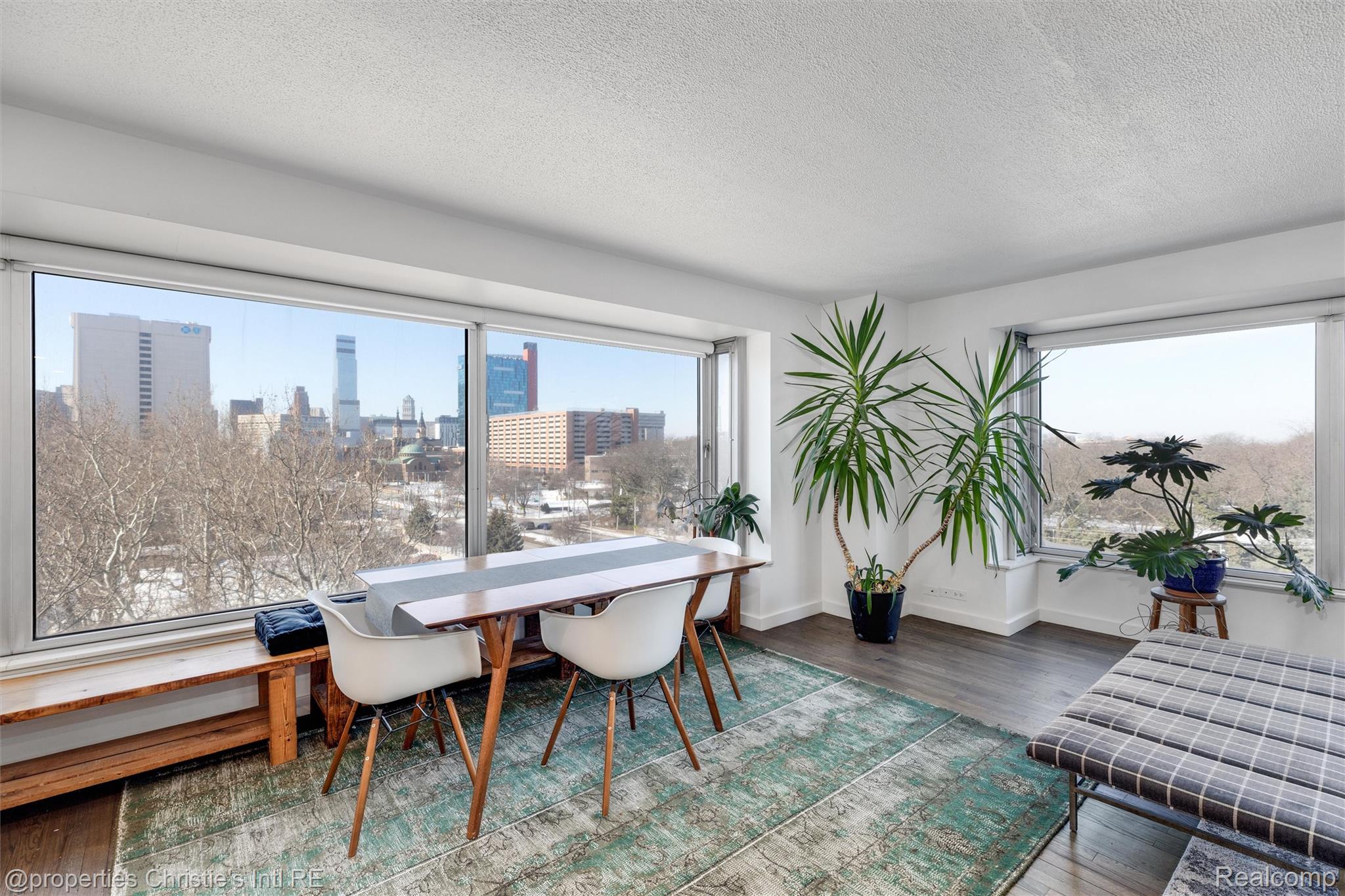 1300 E Lafayette Street 412