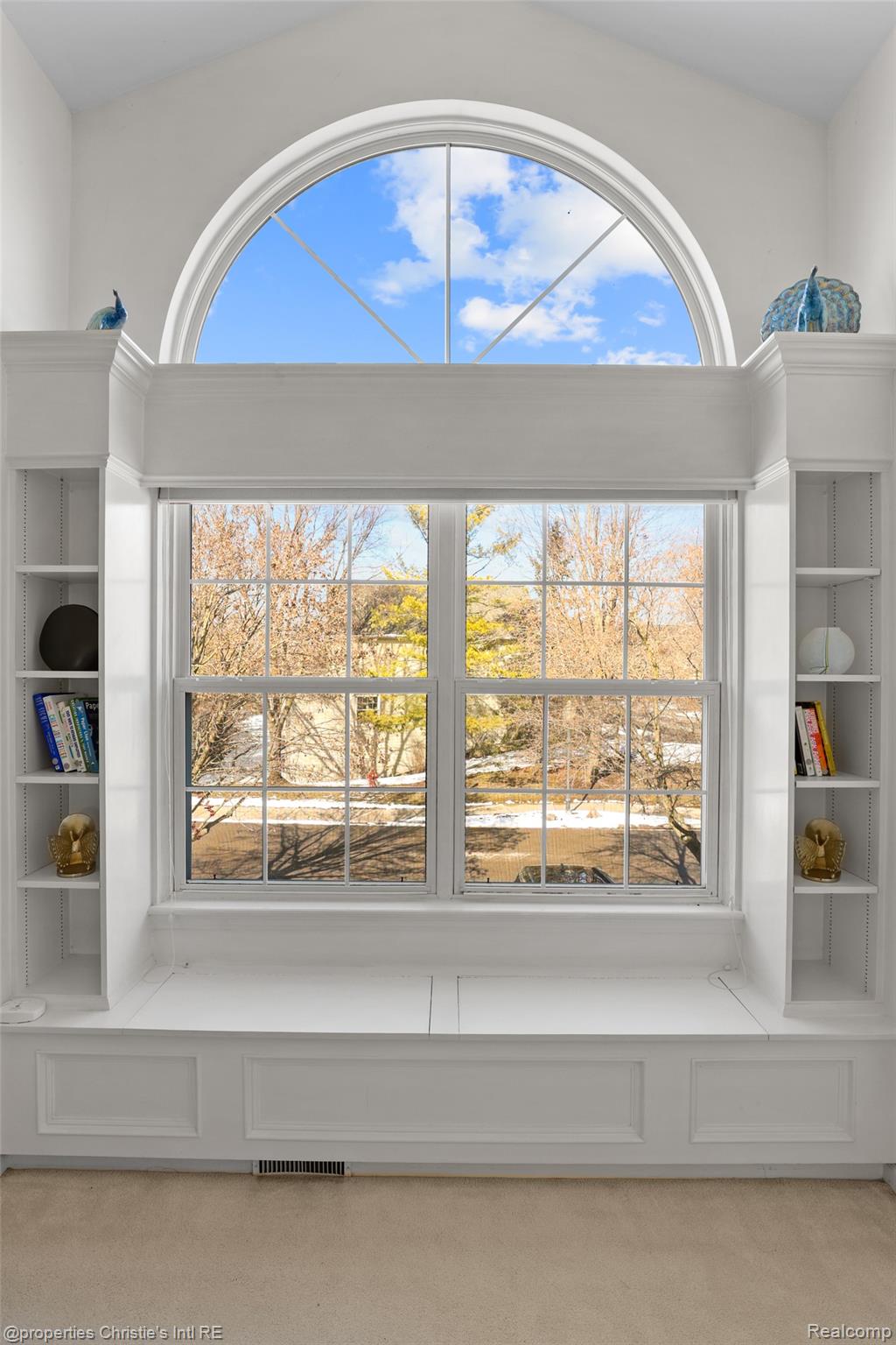 109 Village Place Drive 9