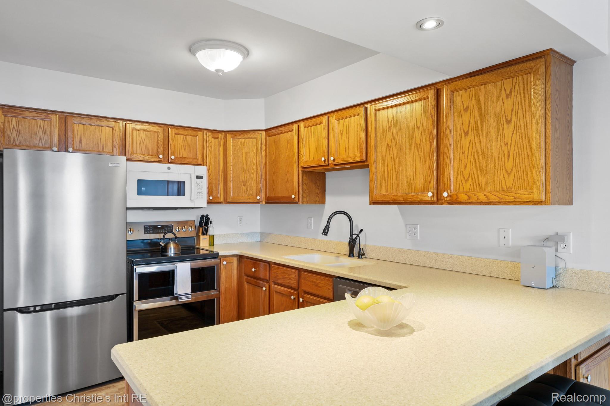 109 Village Place Drive 9