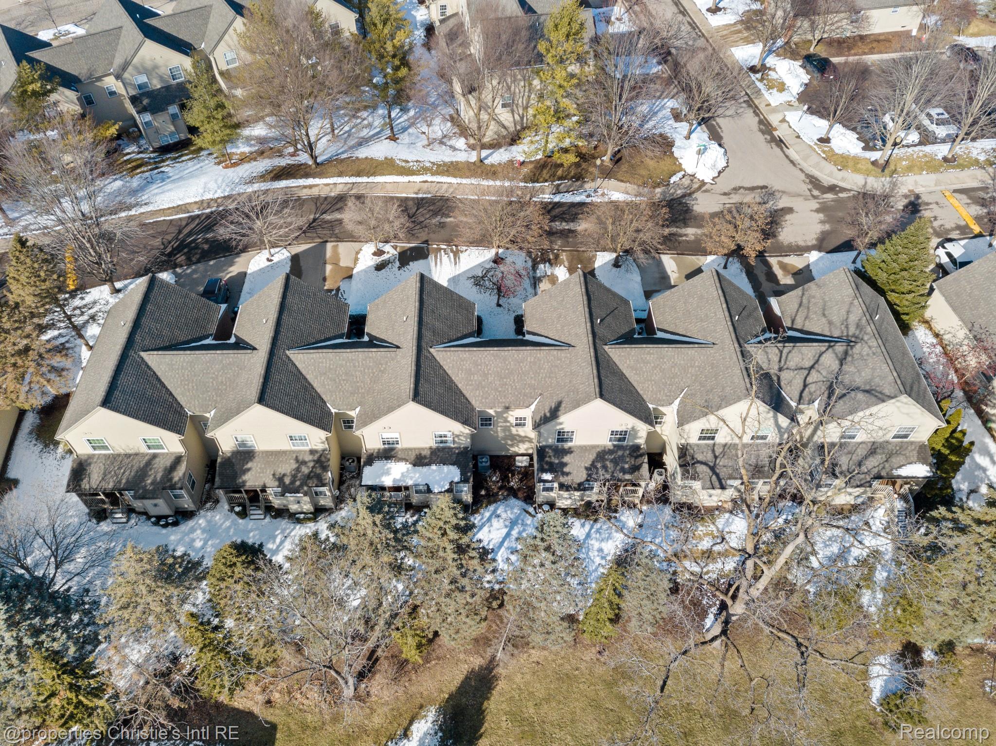 109 Village Place Drive 9