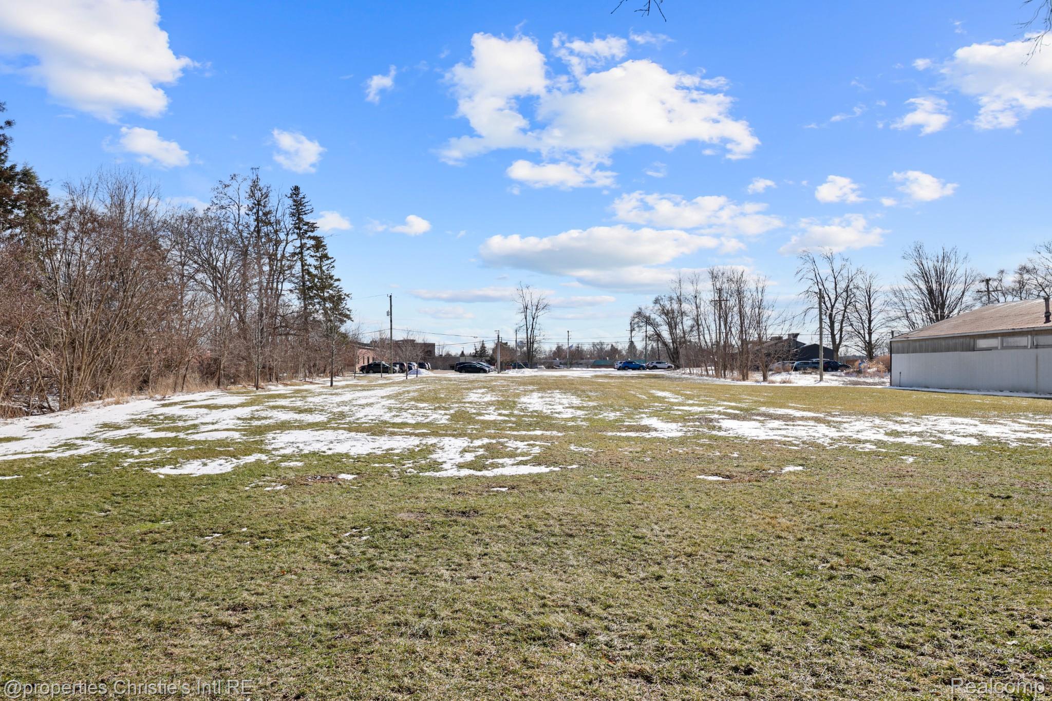 109 Village Place Drive 9