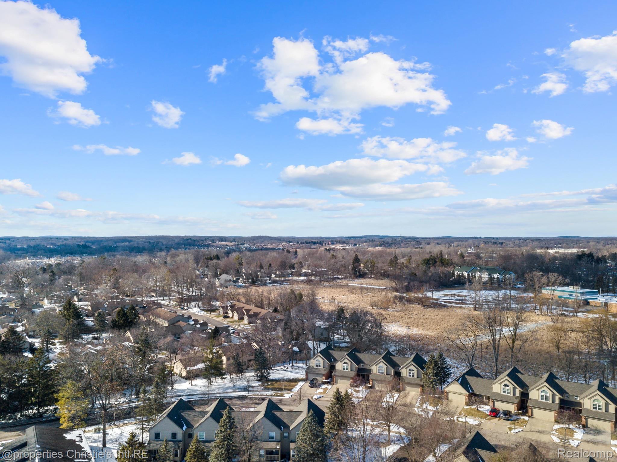 109 Village Place Drive 9