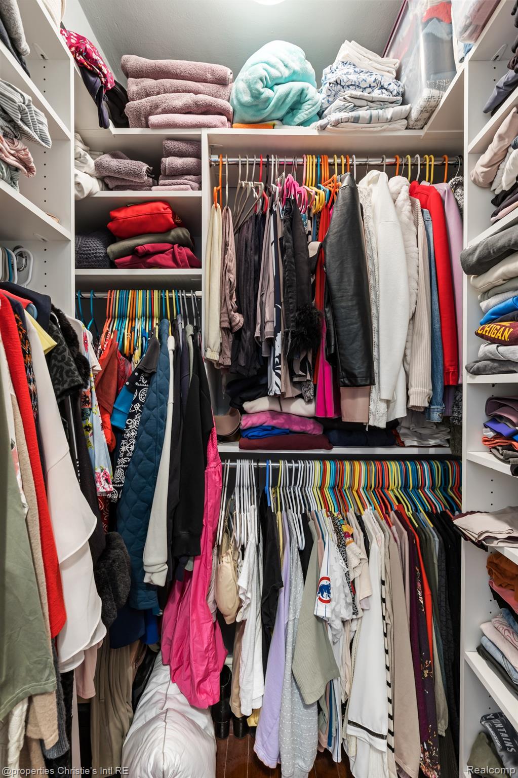 15 E Kirby Street 826