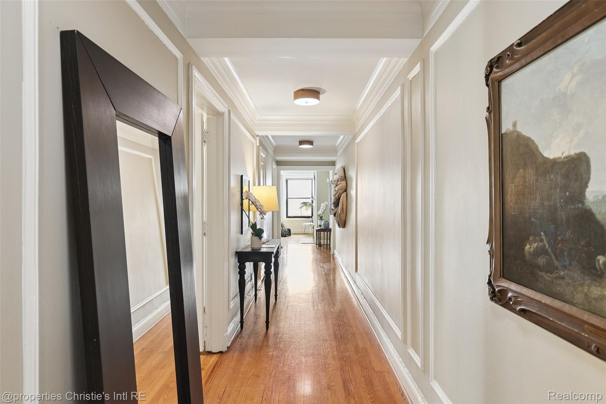 15 E Kirby Street 810