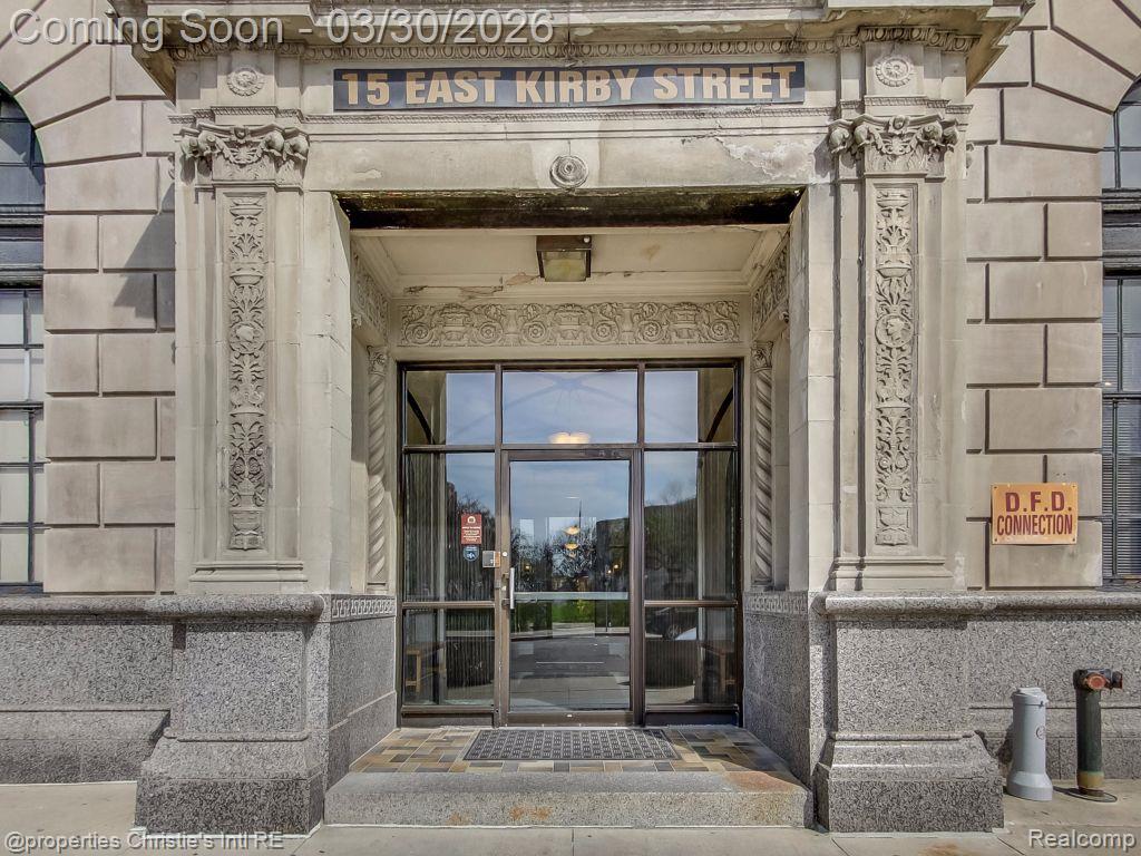 15 E Kirby Street 810