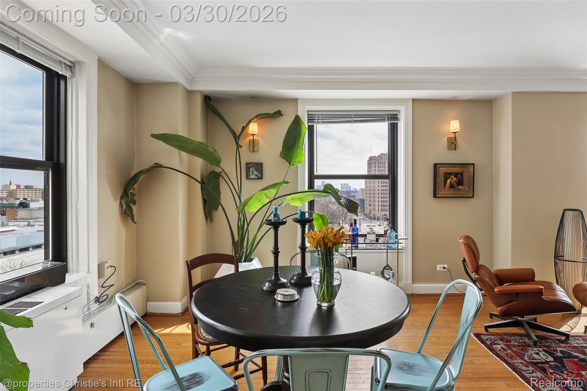 15 E Kirby Street 810