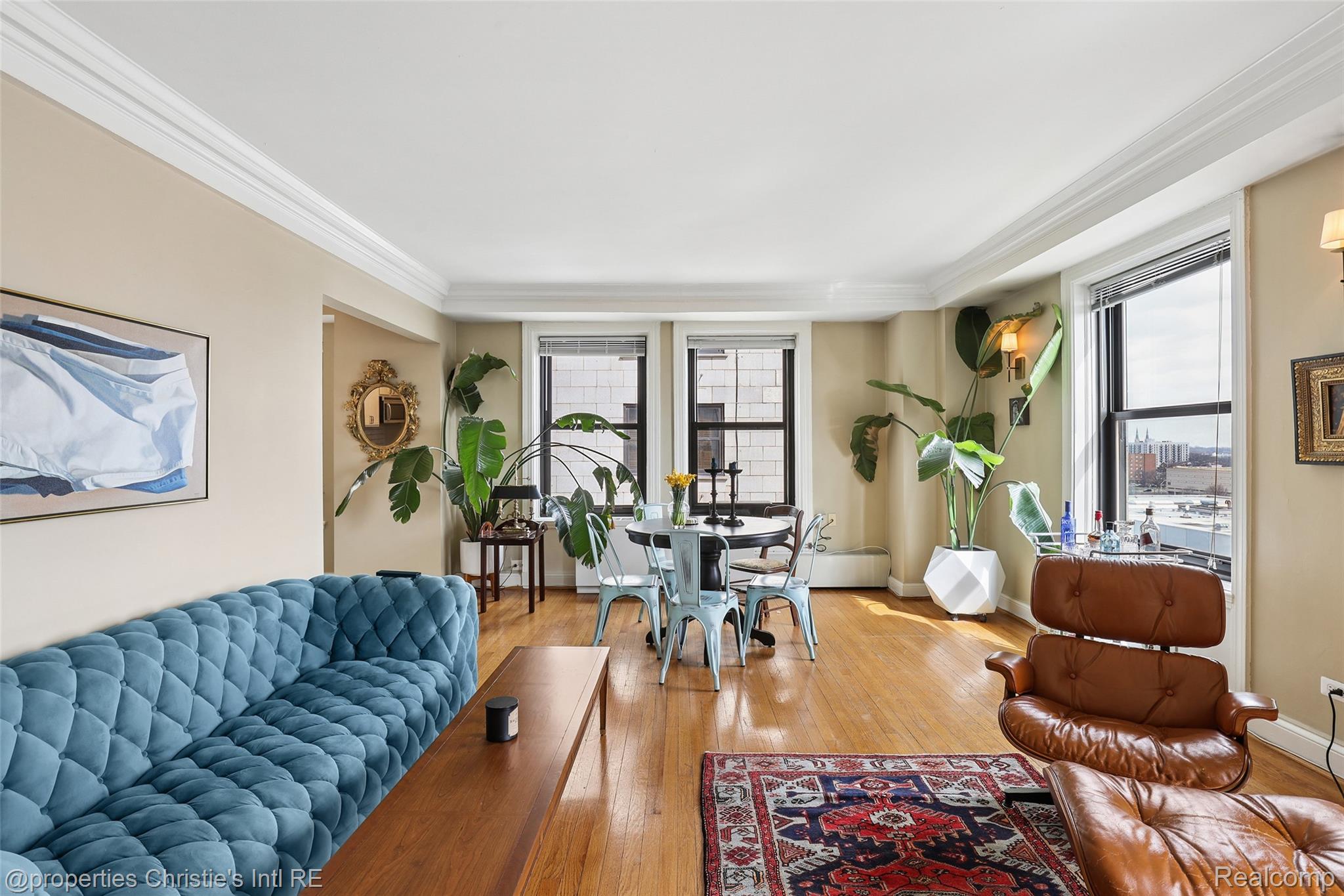 15 E Kirby Street 810