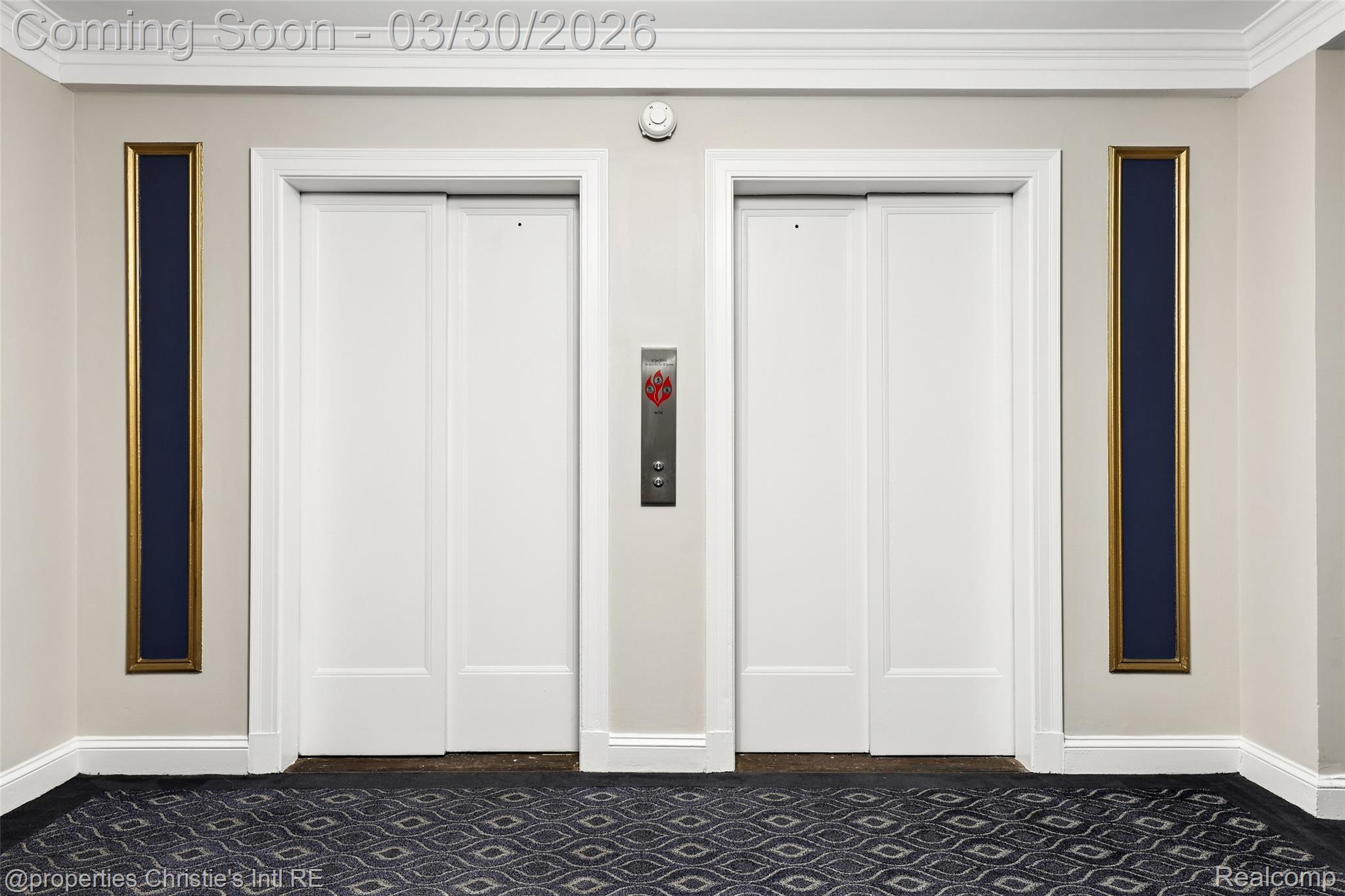 15 E Kirby Street 311