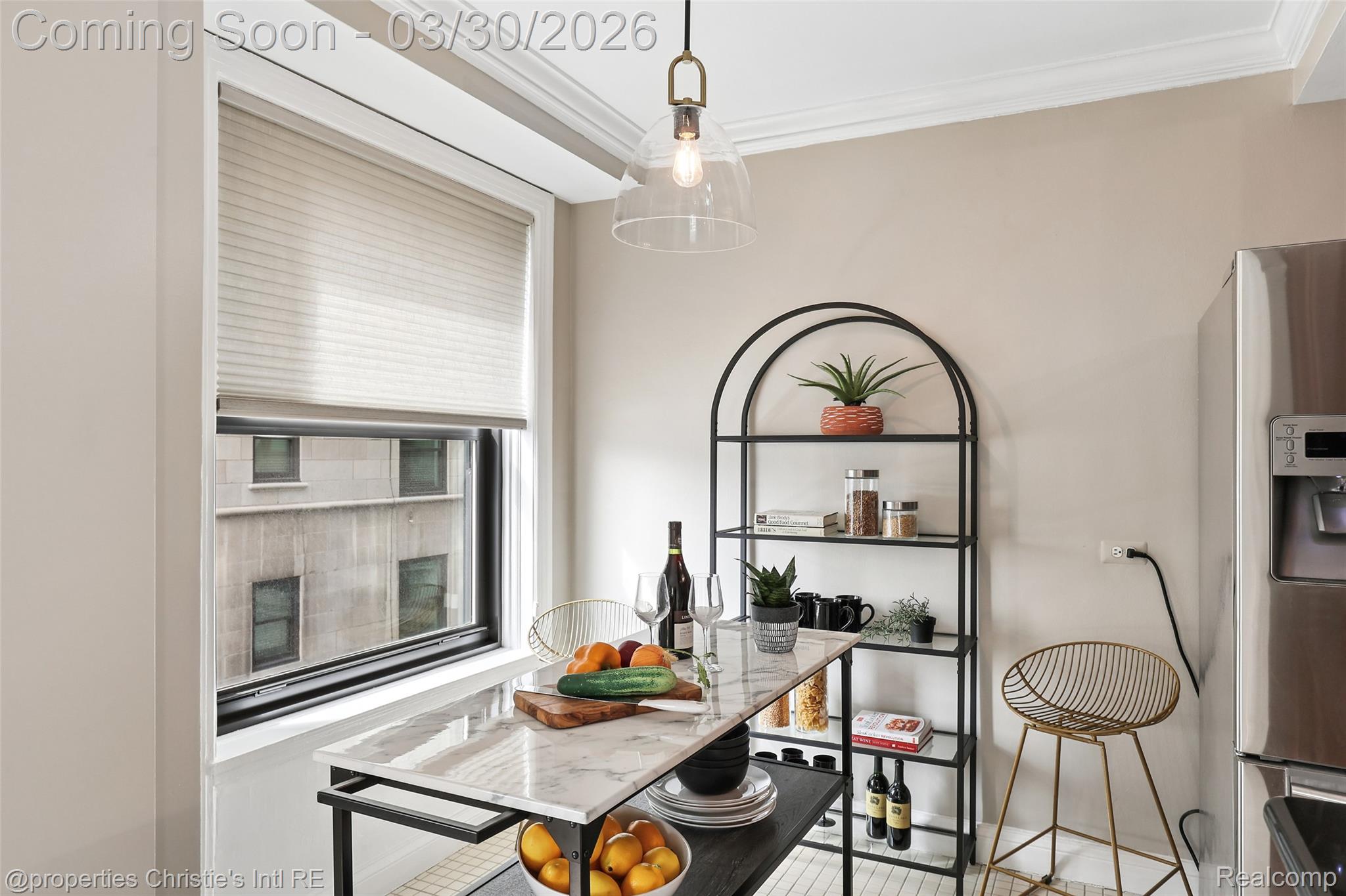 15 E Kirby Street 311