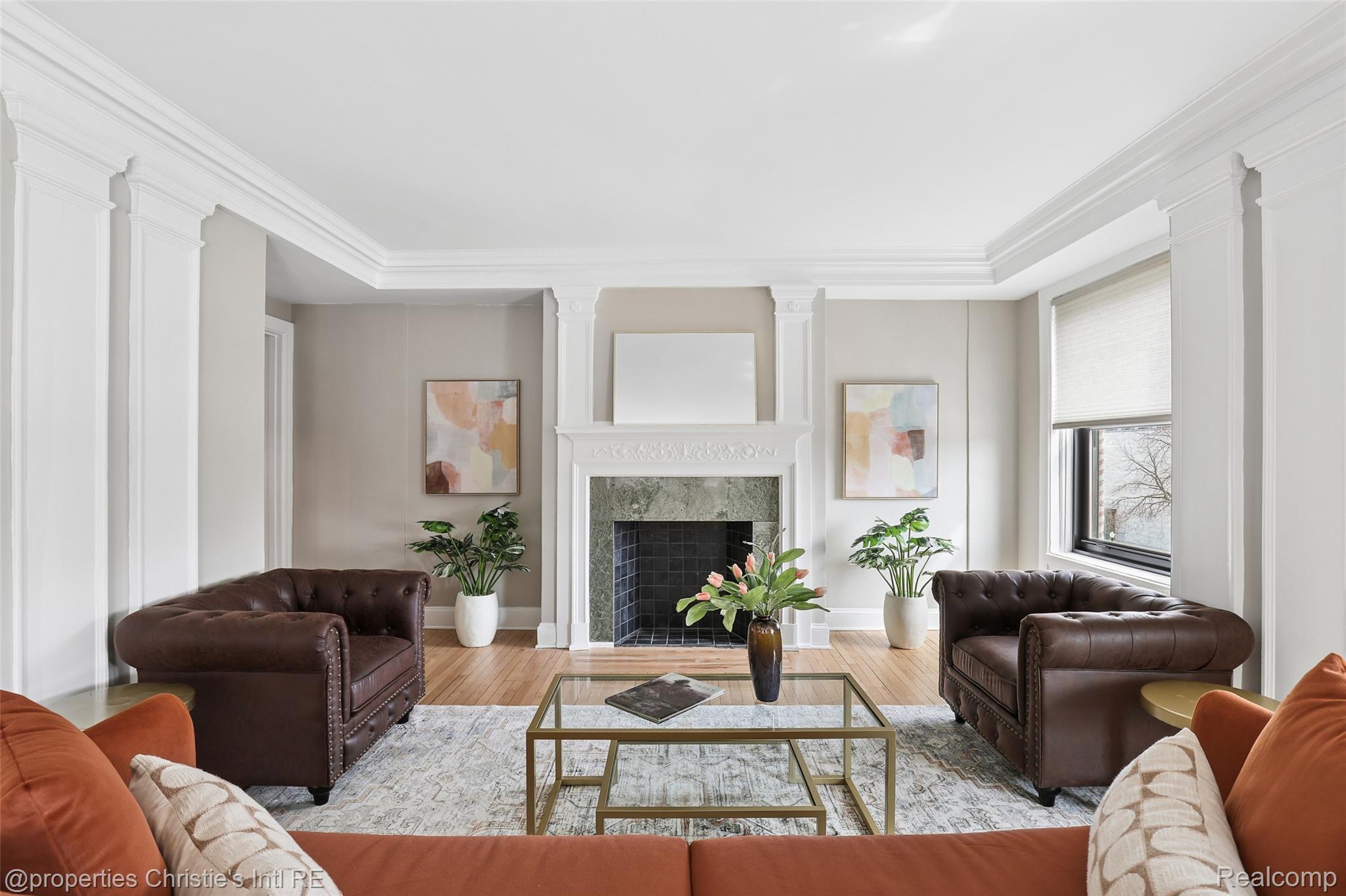 15 E Kirby Street 311