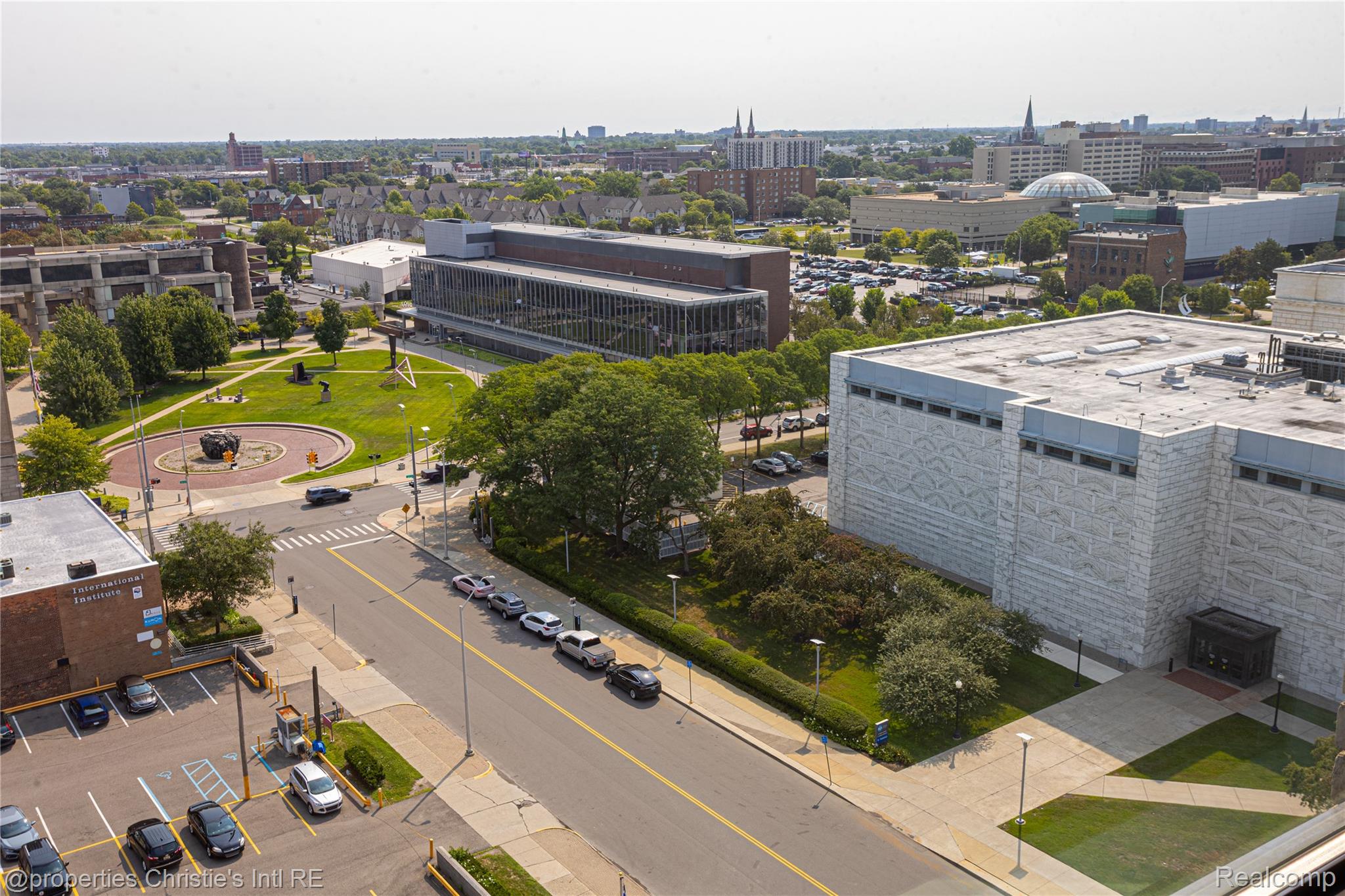 15 E Kirby Street 1231