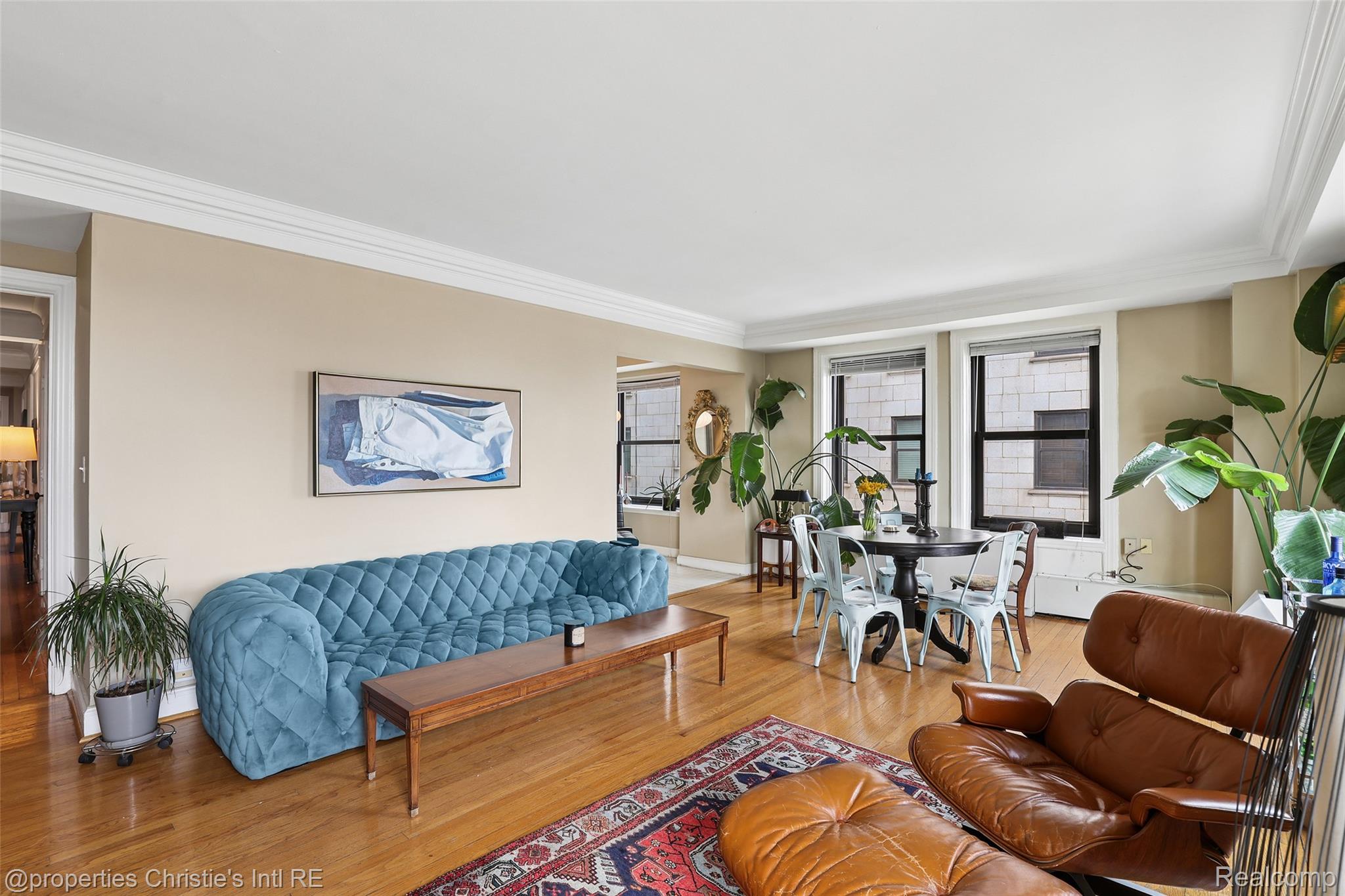 15 E Kirby Street 810