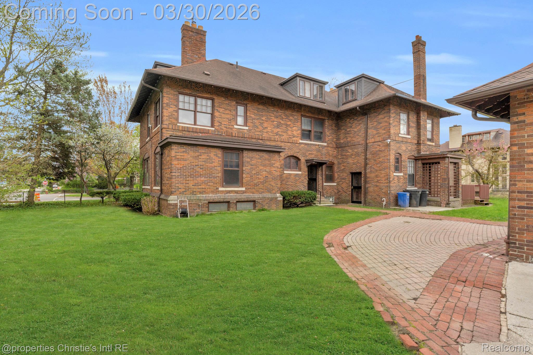 610 Chicago Boulevard