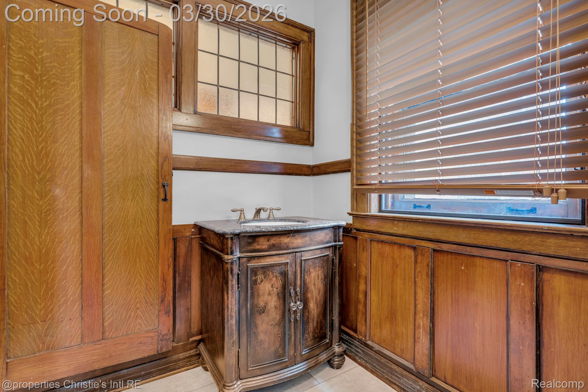 610 Chicago Boulevard