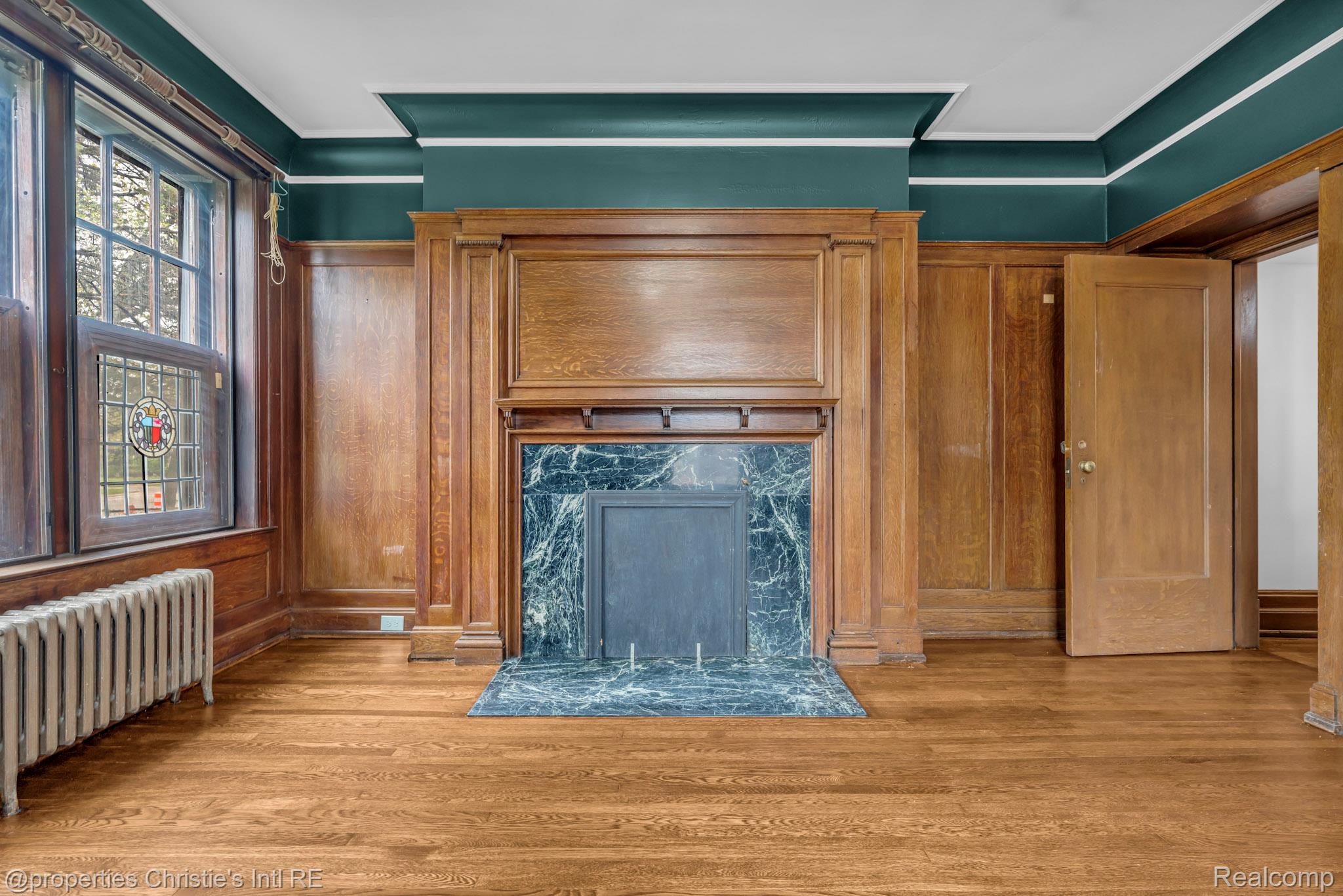 610 Chicago Boulevard