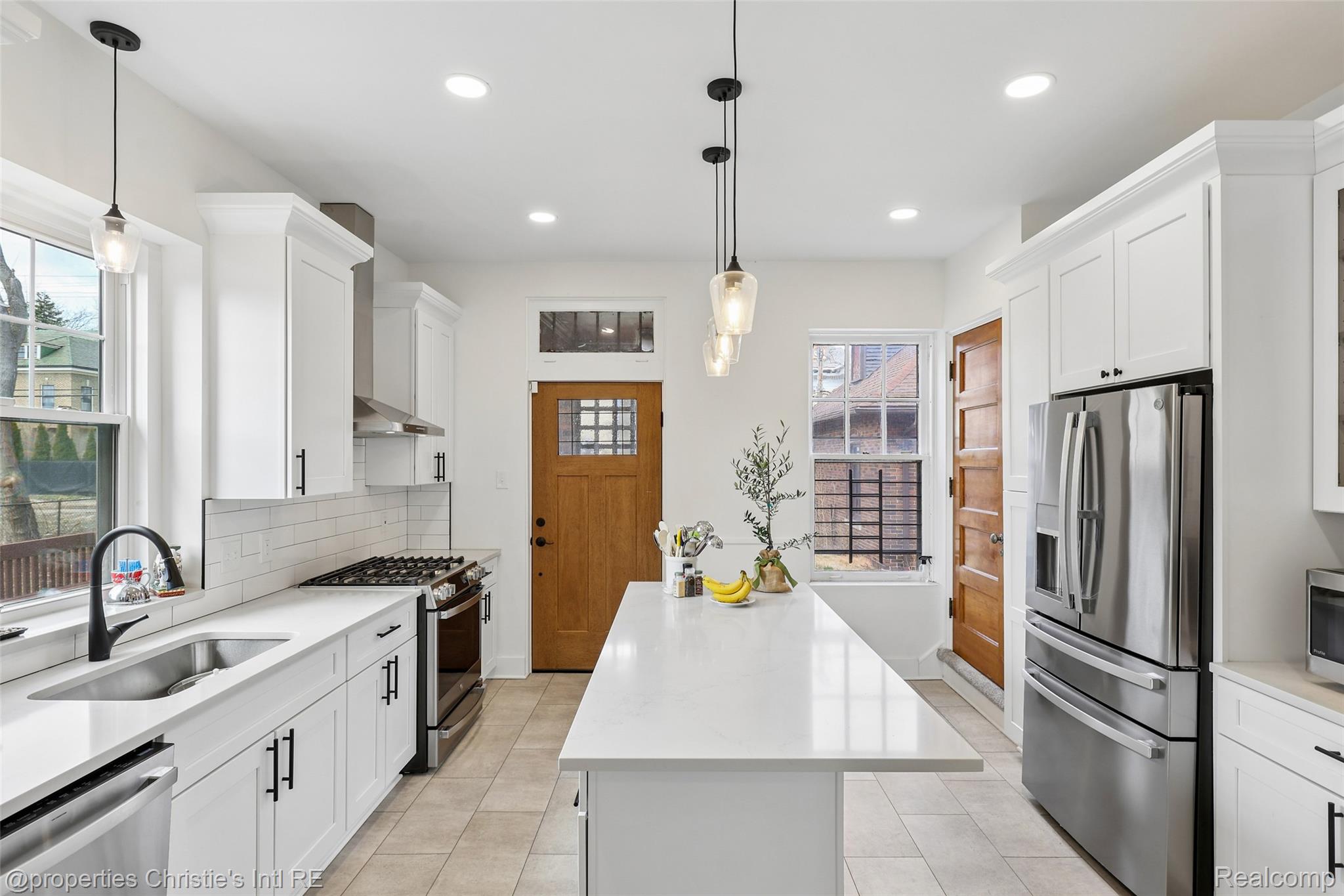 610 Chicago Boulevard