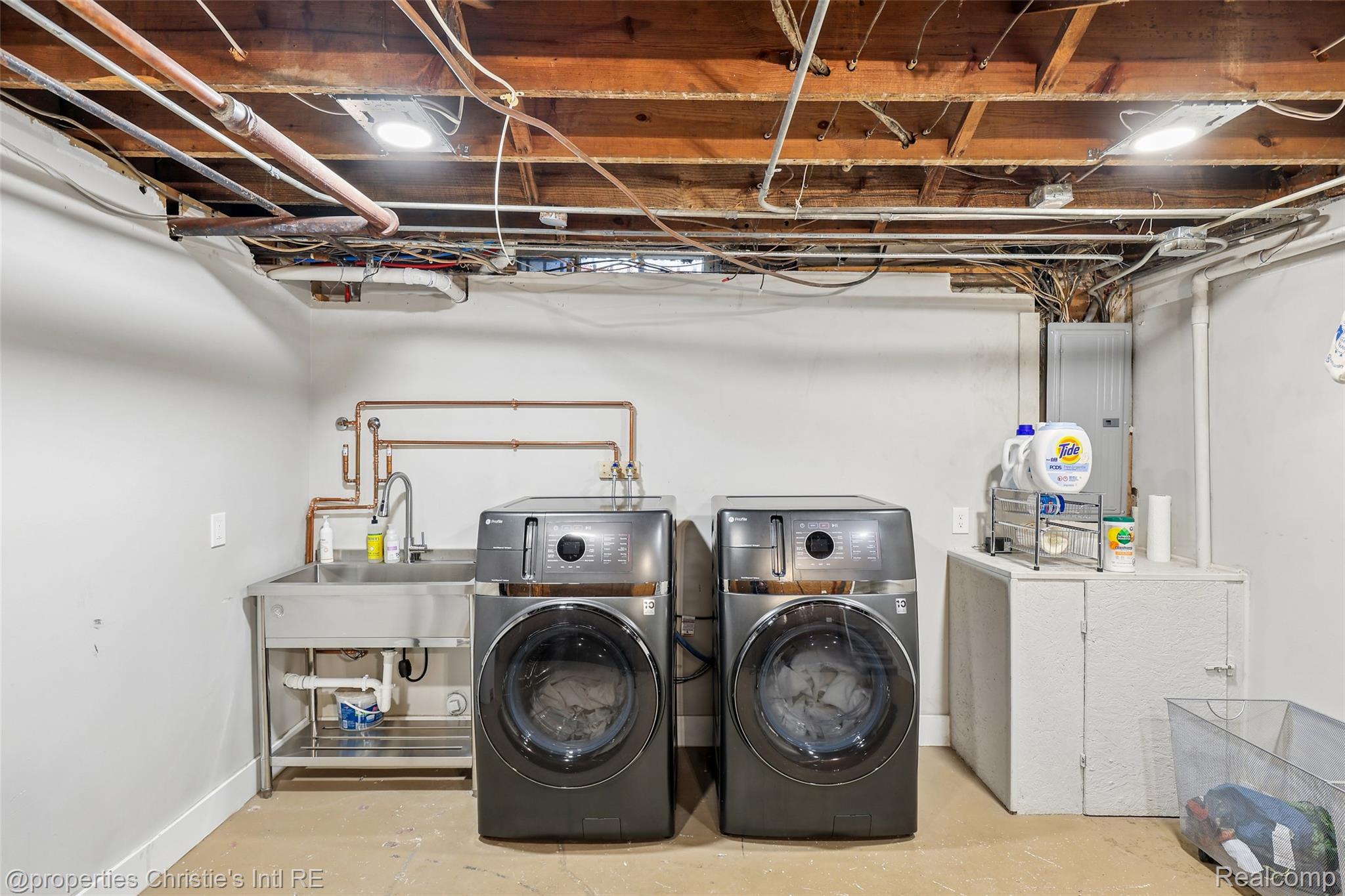 610 Chicago Boulevard