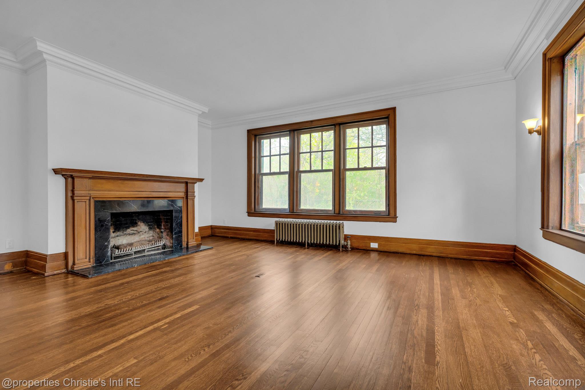 610 Chicago Boulevard