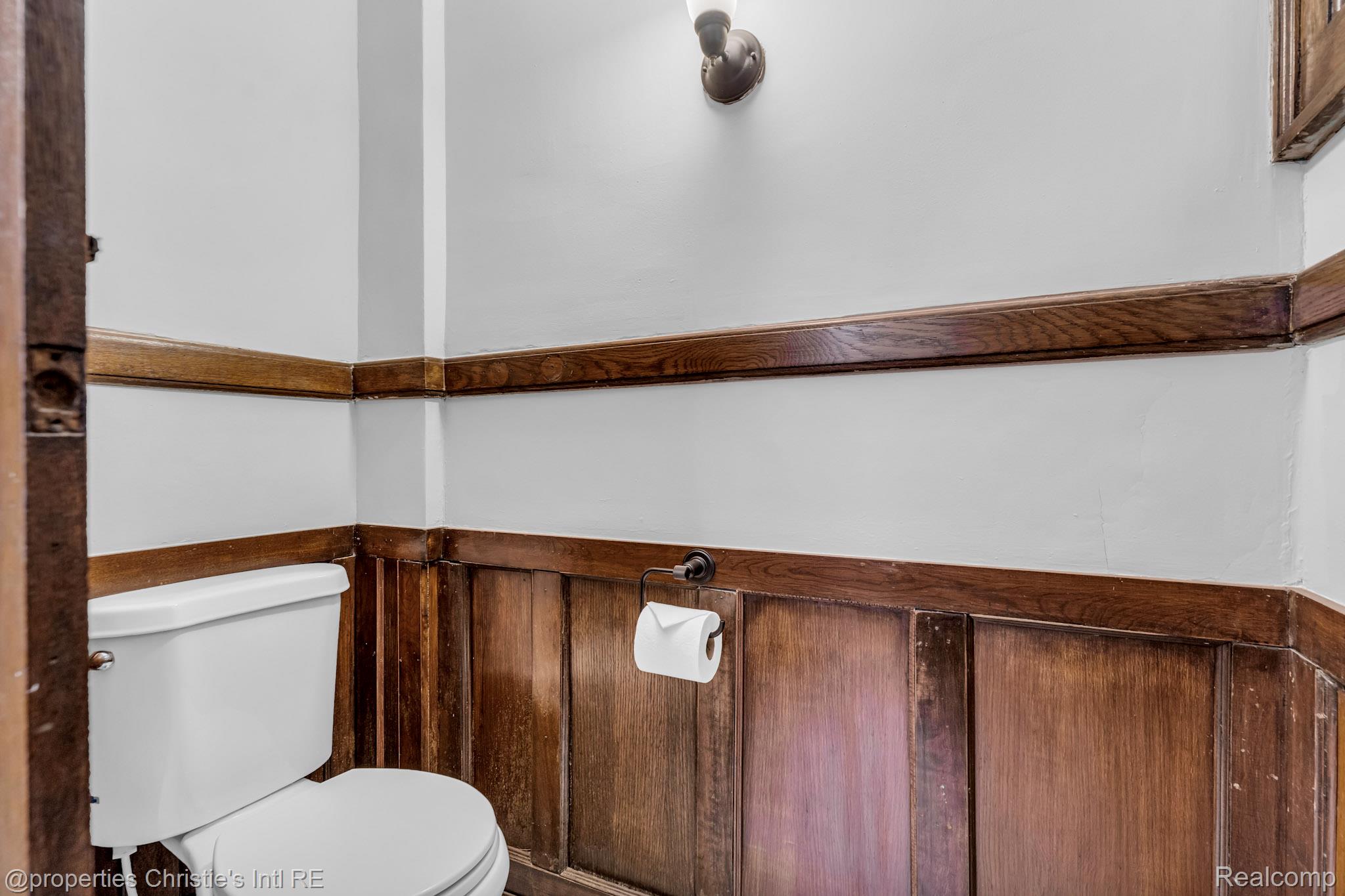 610 Chicago Boulevard