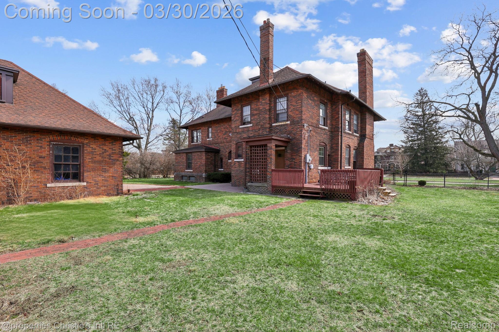 610 Chicago Boulevard