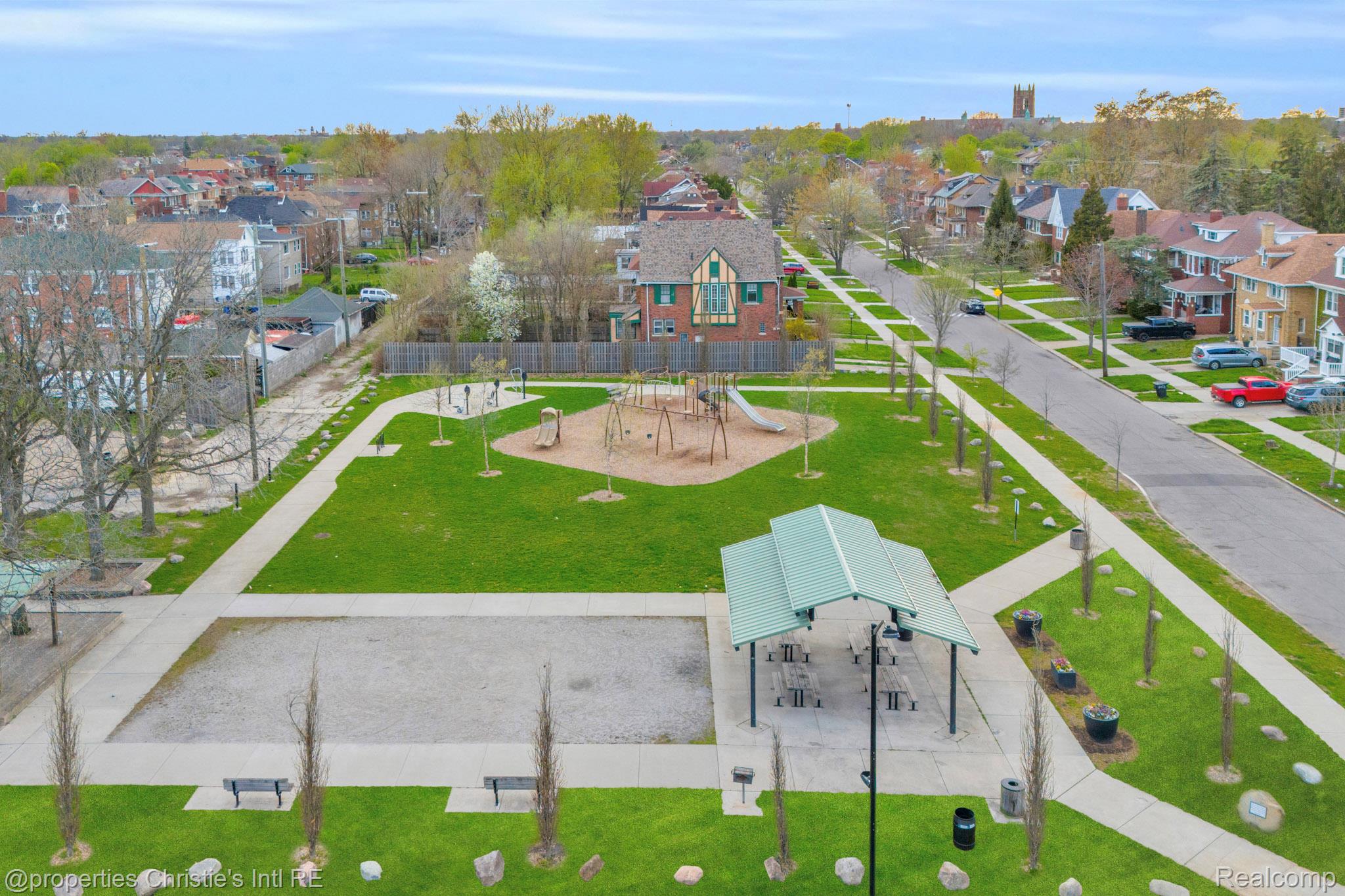 610 Chicago Boulevard