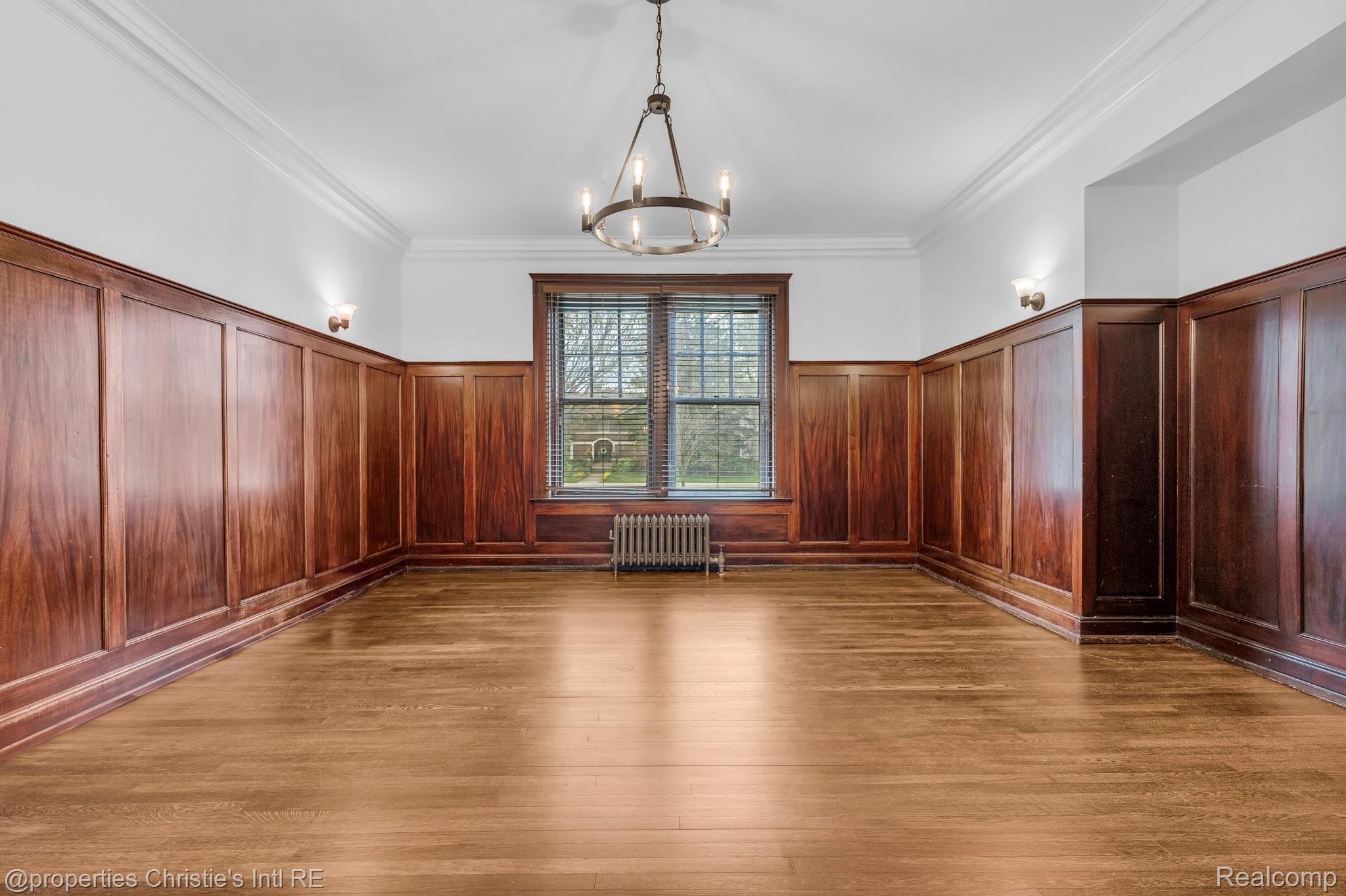 610 Chicago Boulevard