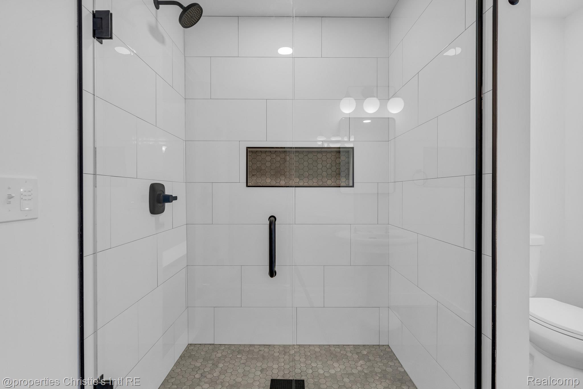 610 Chicago Boulevard