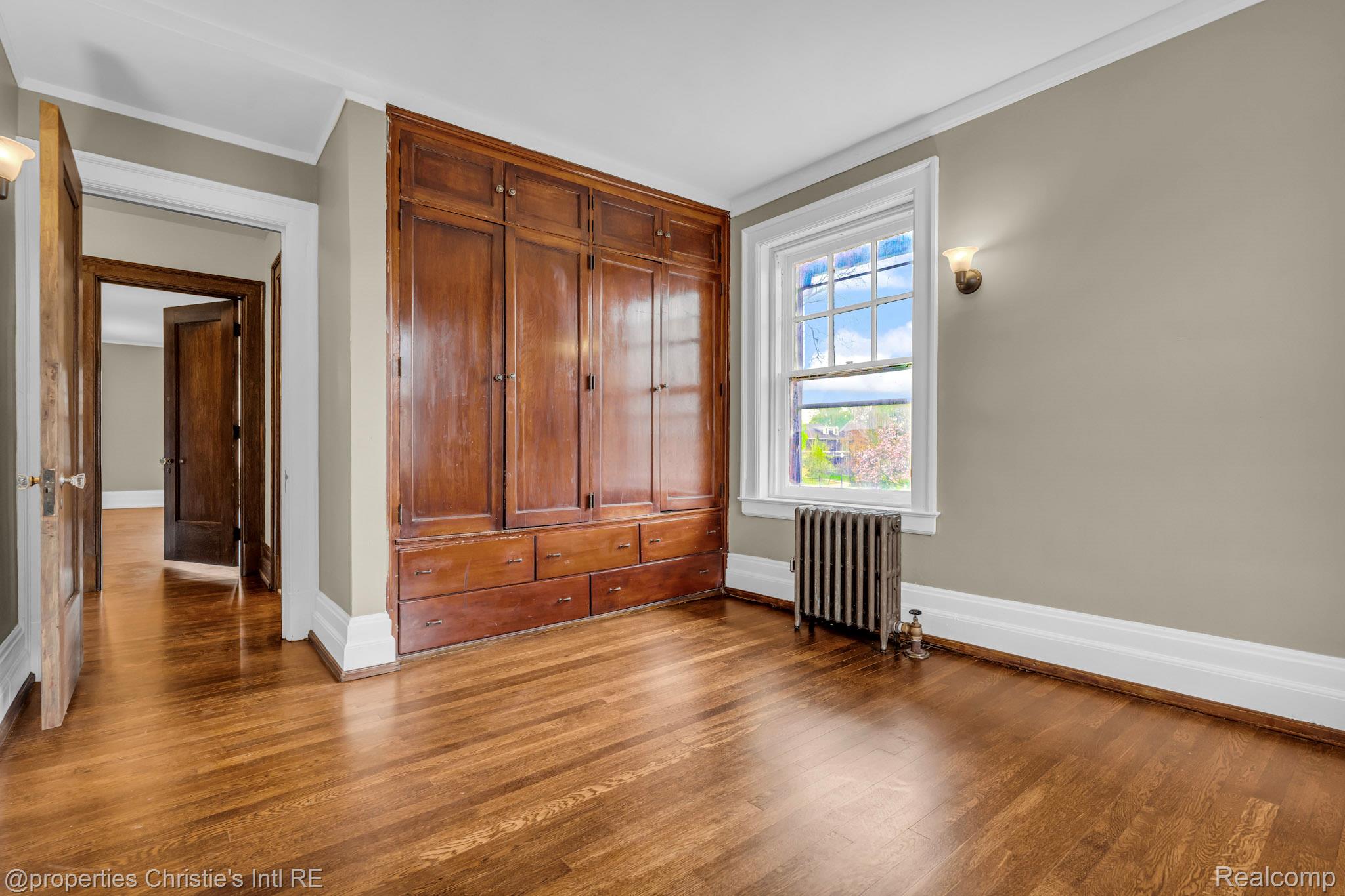 610 Chicago Boulevard